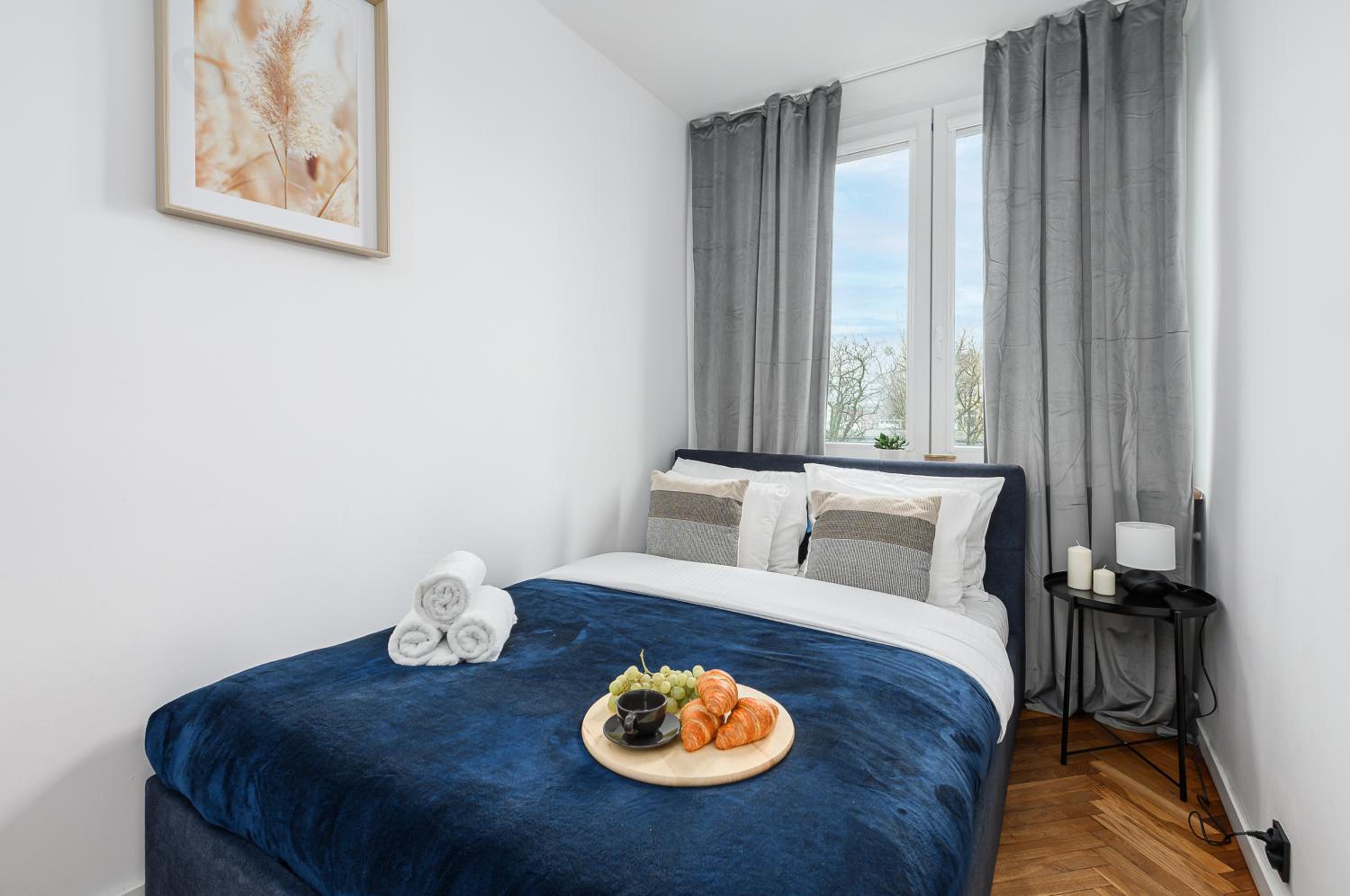 Lumina 2-room apartment near the Old Town