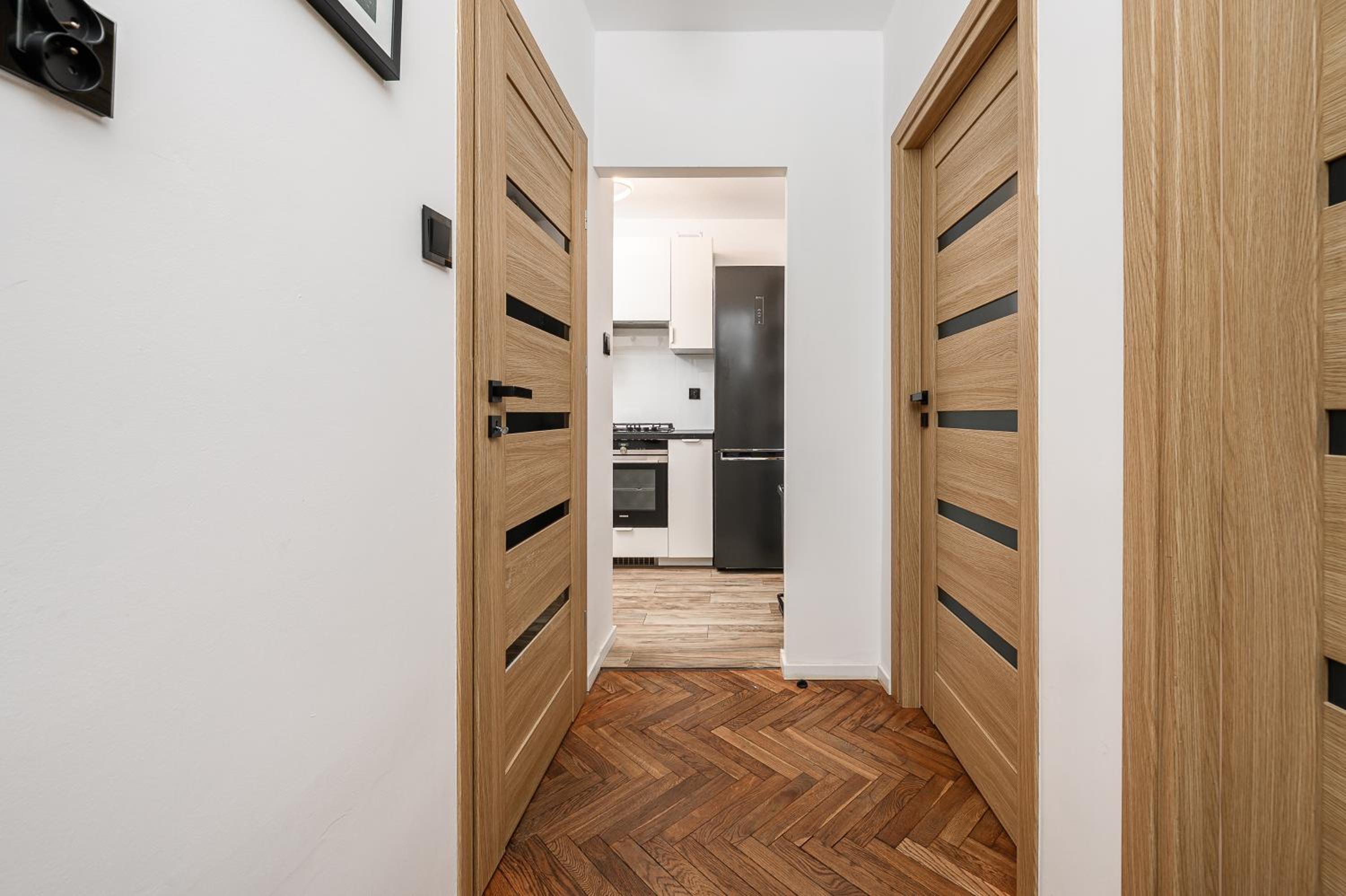 Lumina 2-room apartment near the Old Town