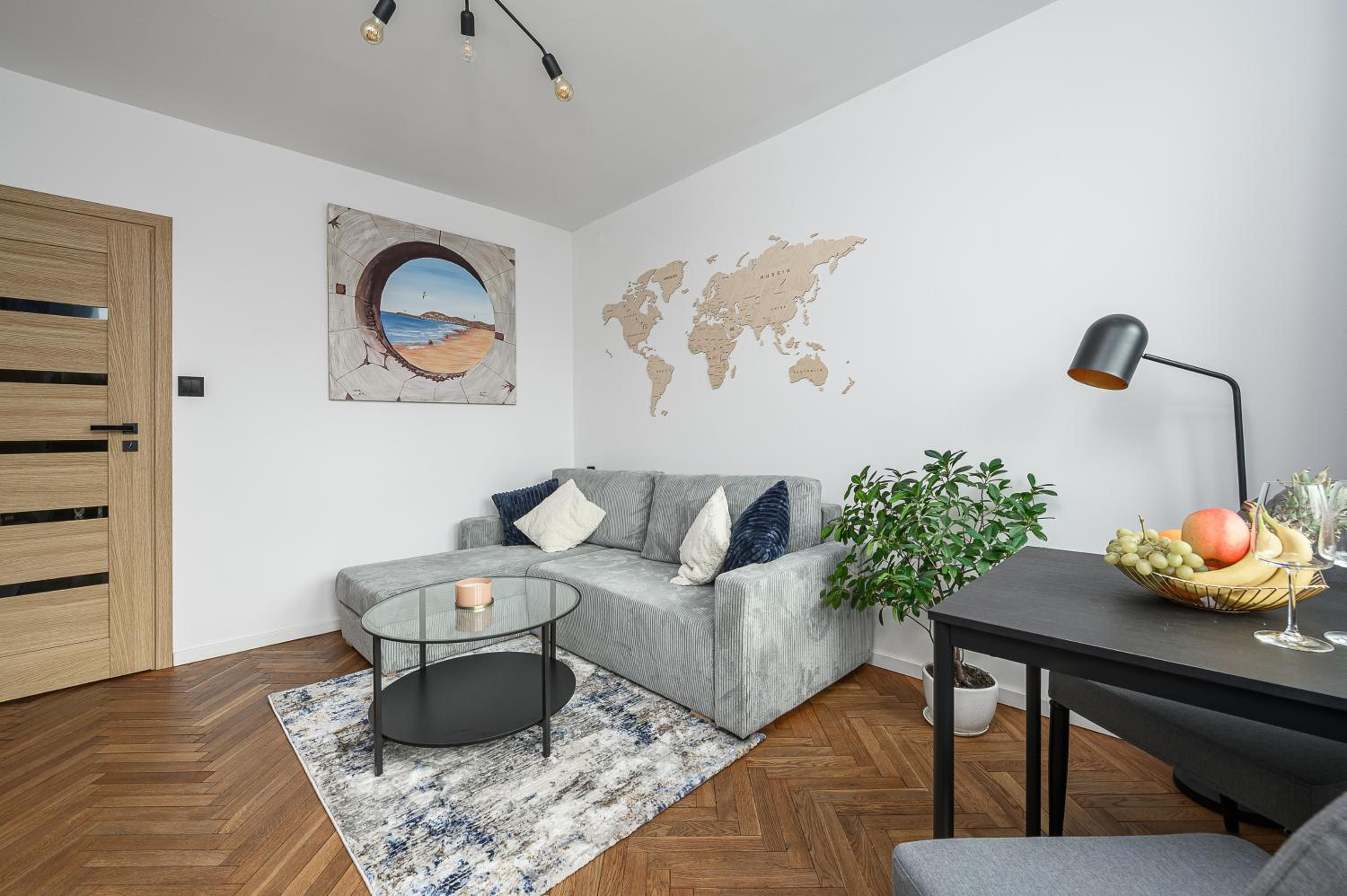 Lumina 2-room apartment near the Old Town