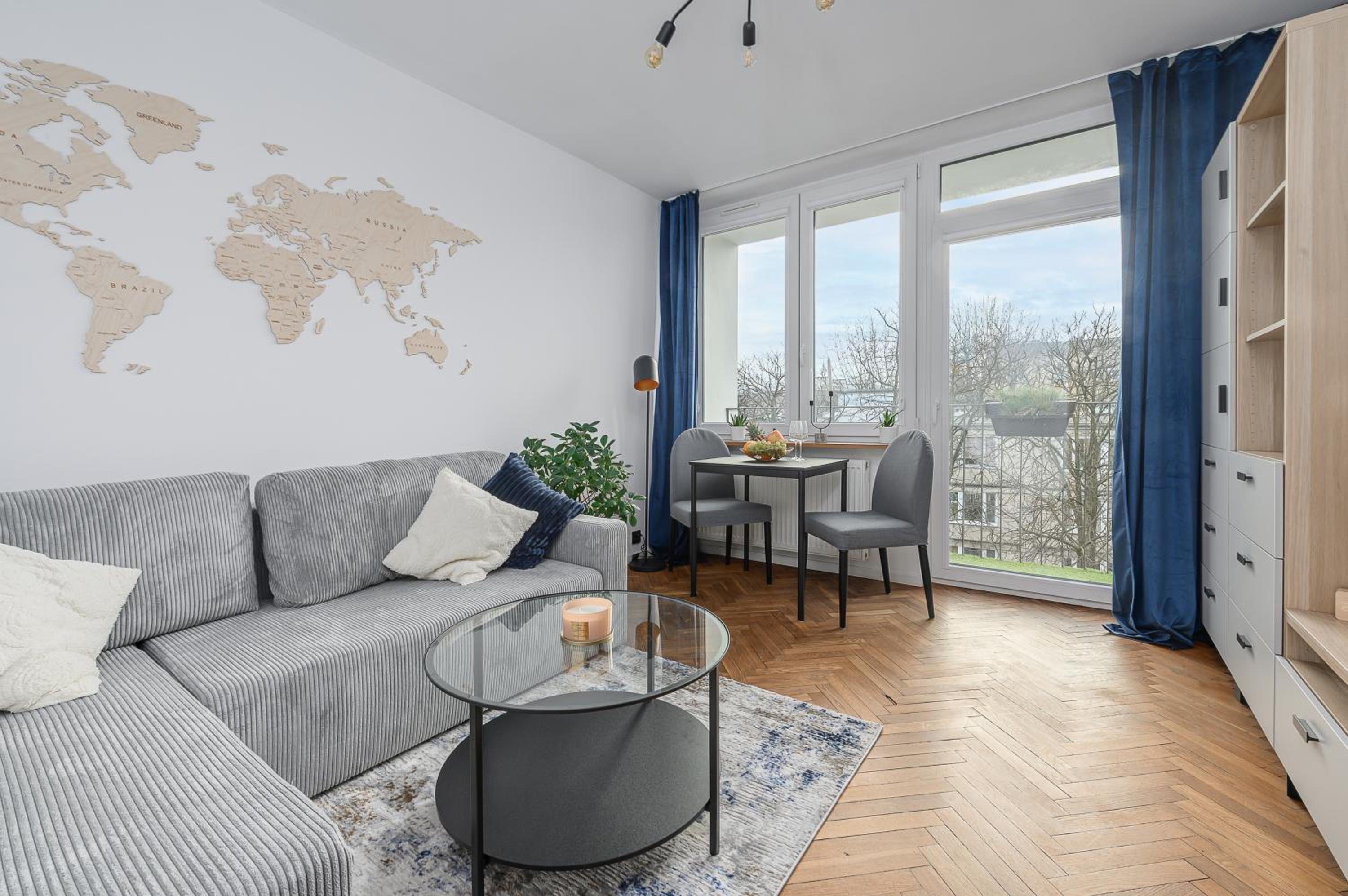 Lumina 2-room apartment near the Old Town