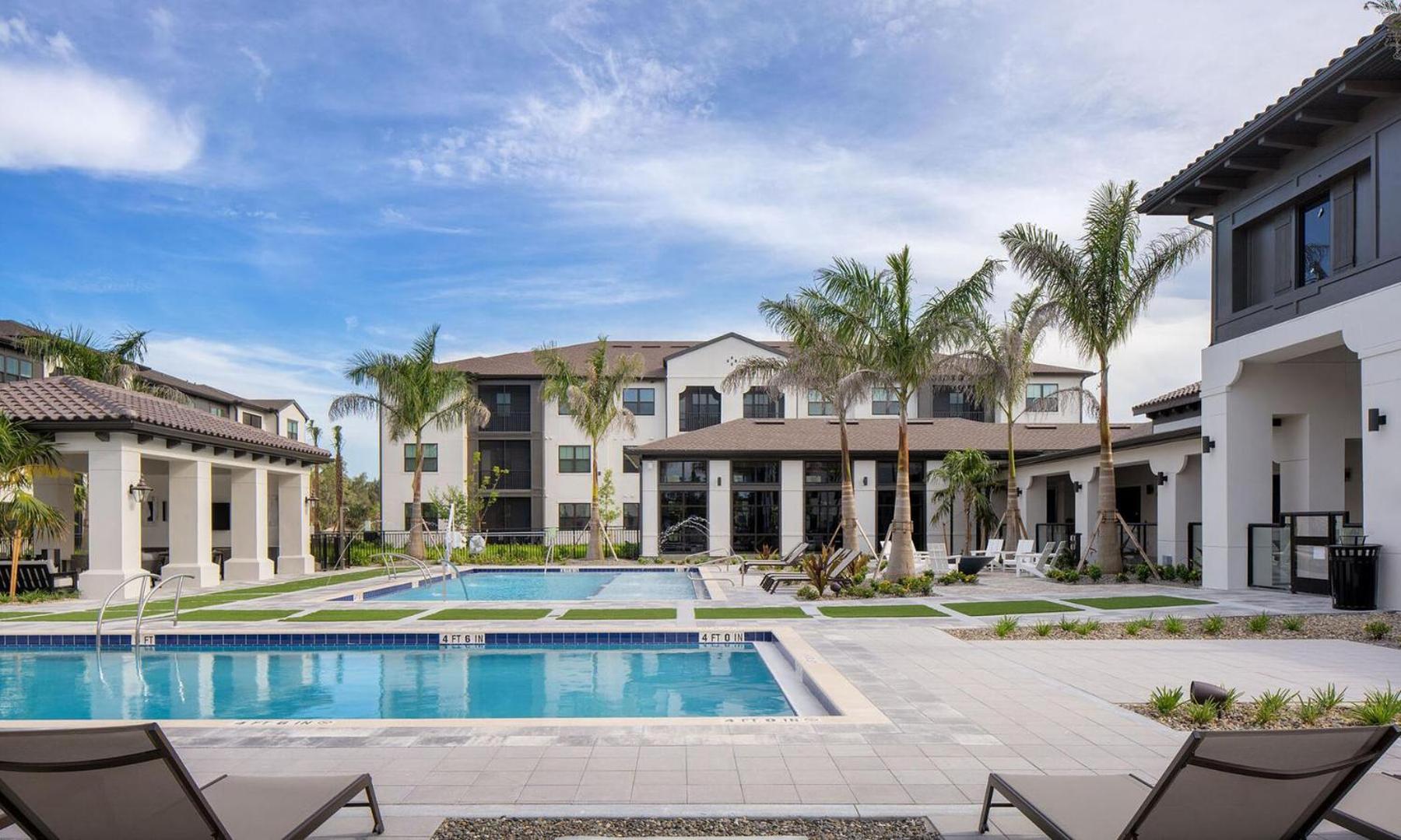 Landing Modern 1BD Clubhouse Pool
