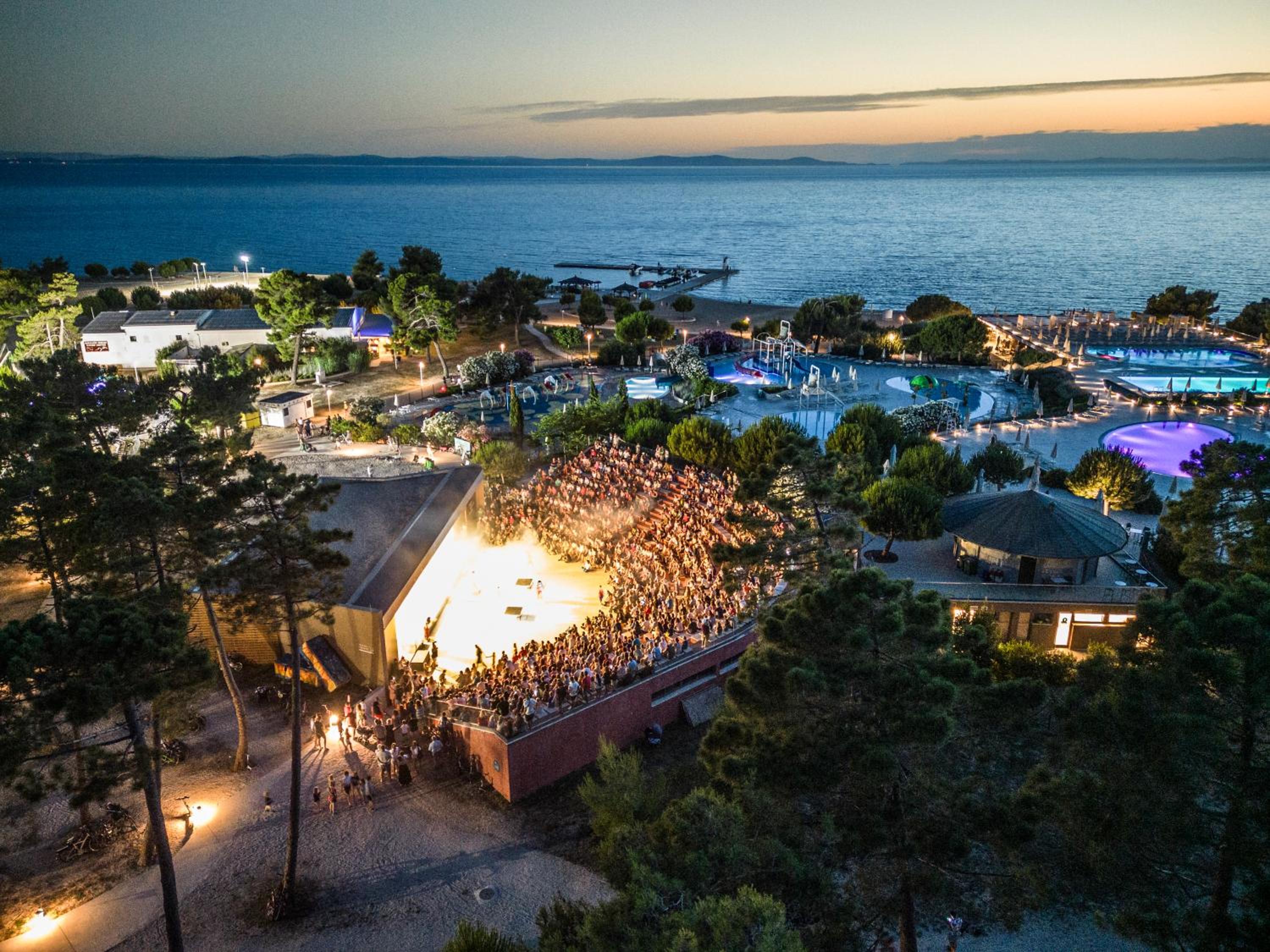 Zaton Holiday Resort Premium Glamping Villas