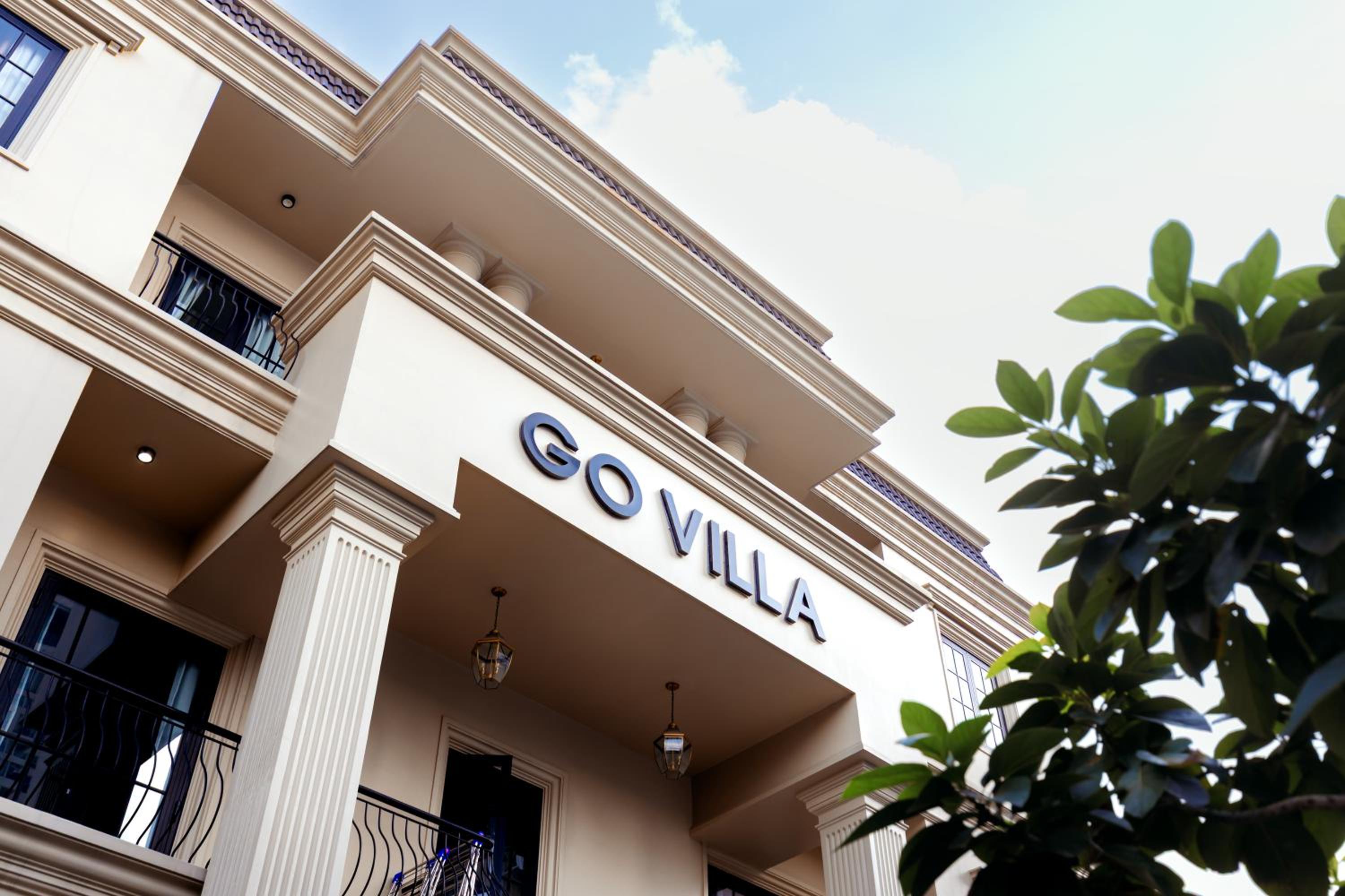 GO VILLA - ApartHotel Thao Dien