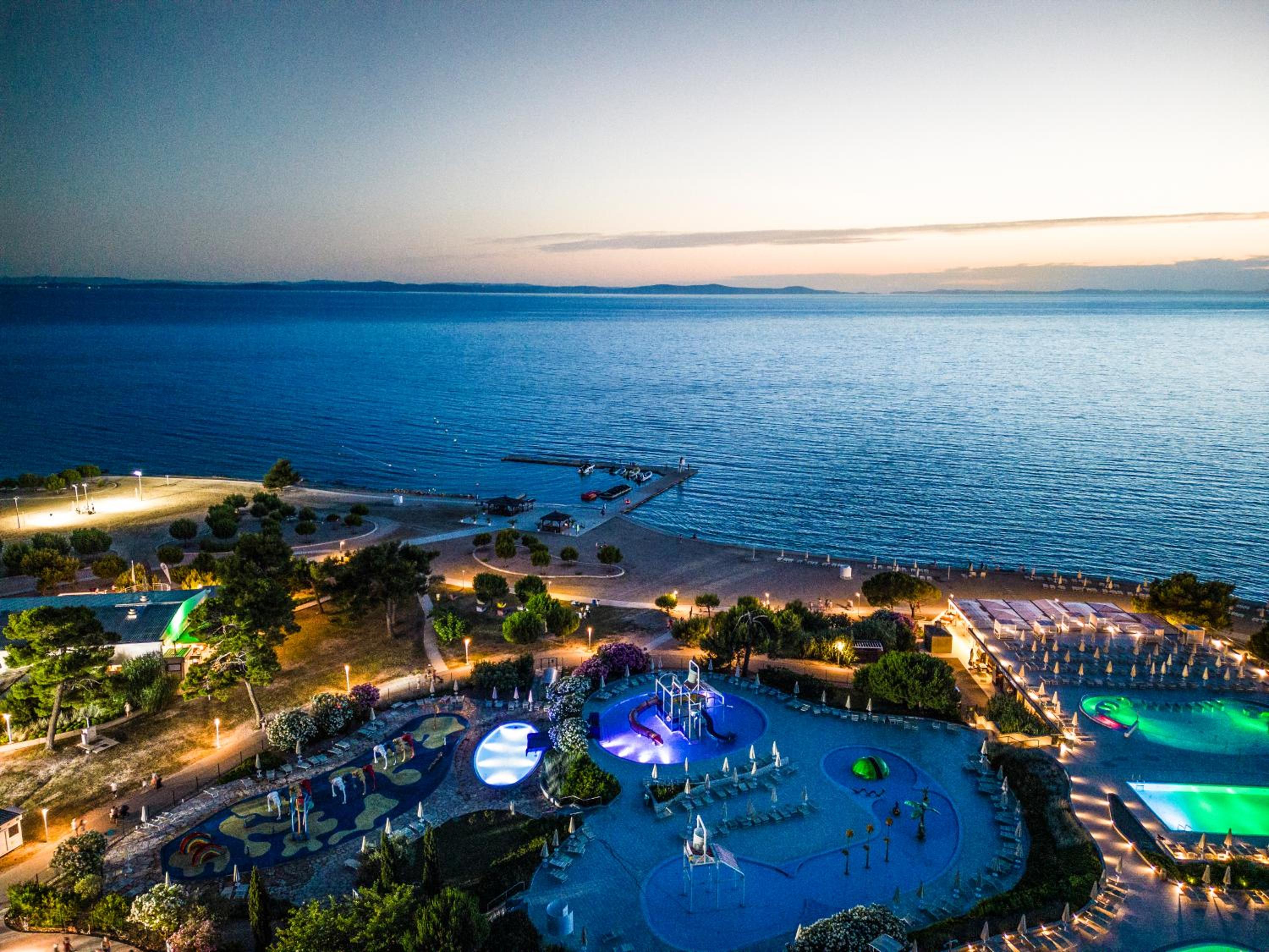 Zaton Holiday Resort Premium Glamping Villas