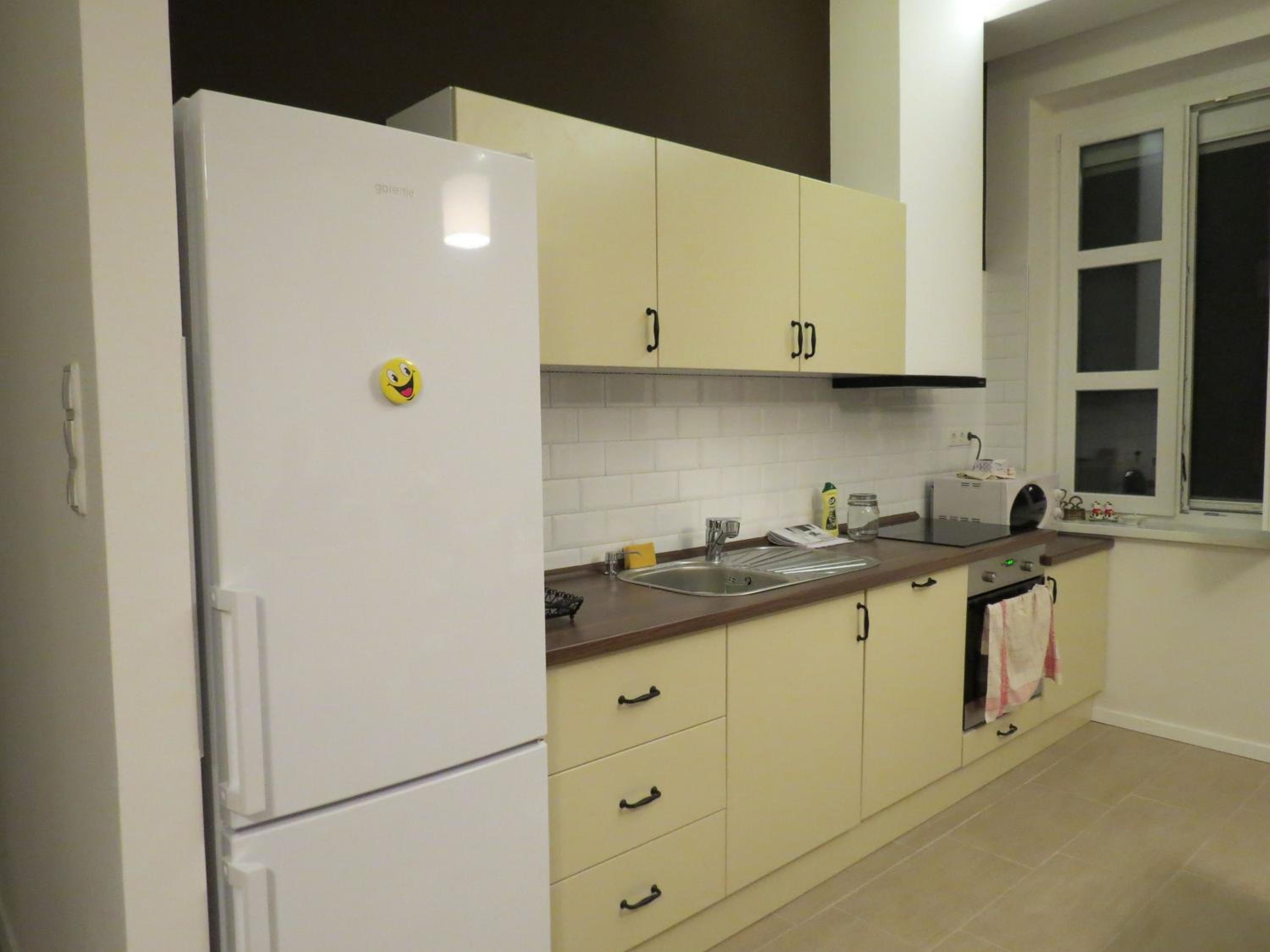 Big Brothers Apartment view 5