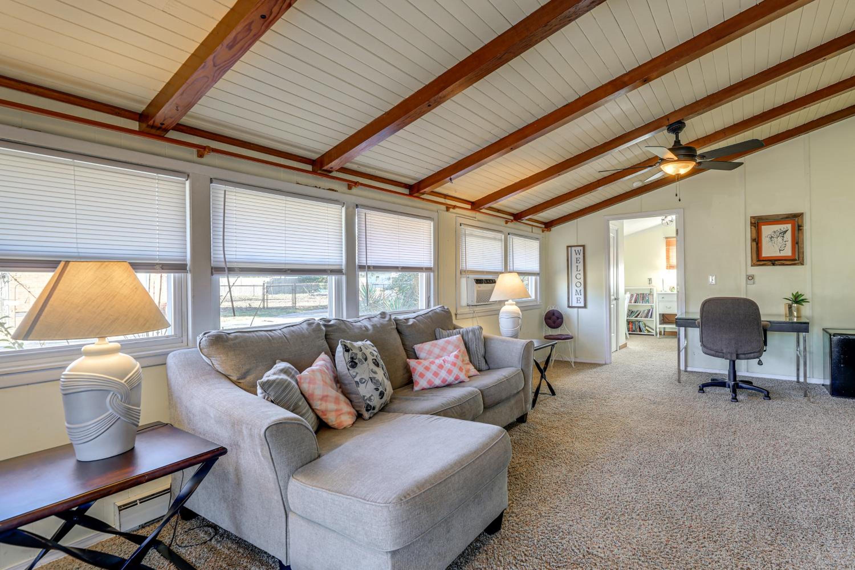 7 Mi to Neuse River! Family Home with Poolside Oasis