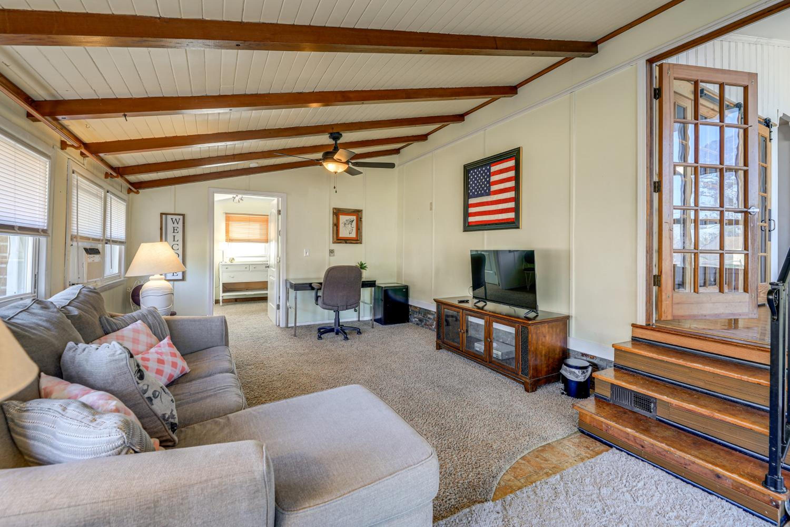 7 Mi to Neuse River! Family Home with Poolside Oasis