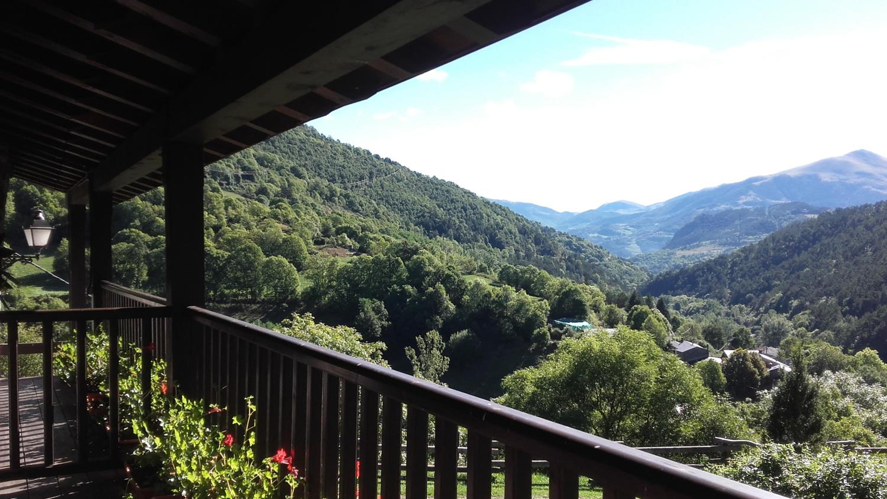 Cal Sadurní view 2