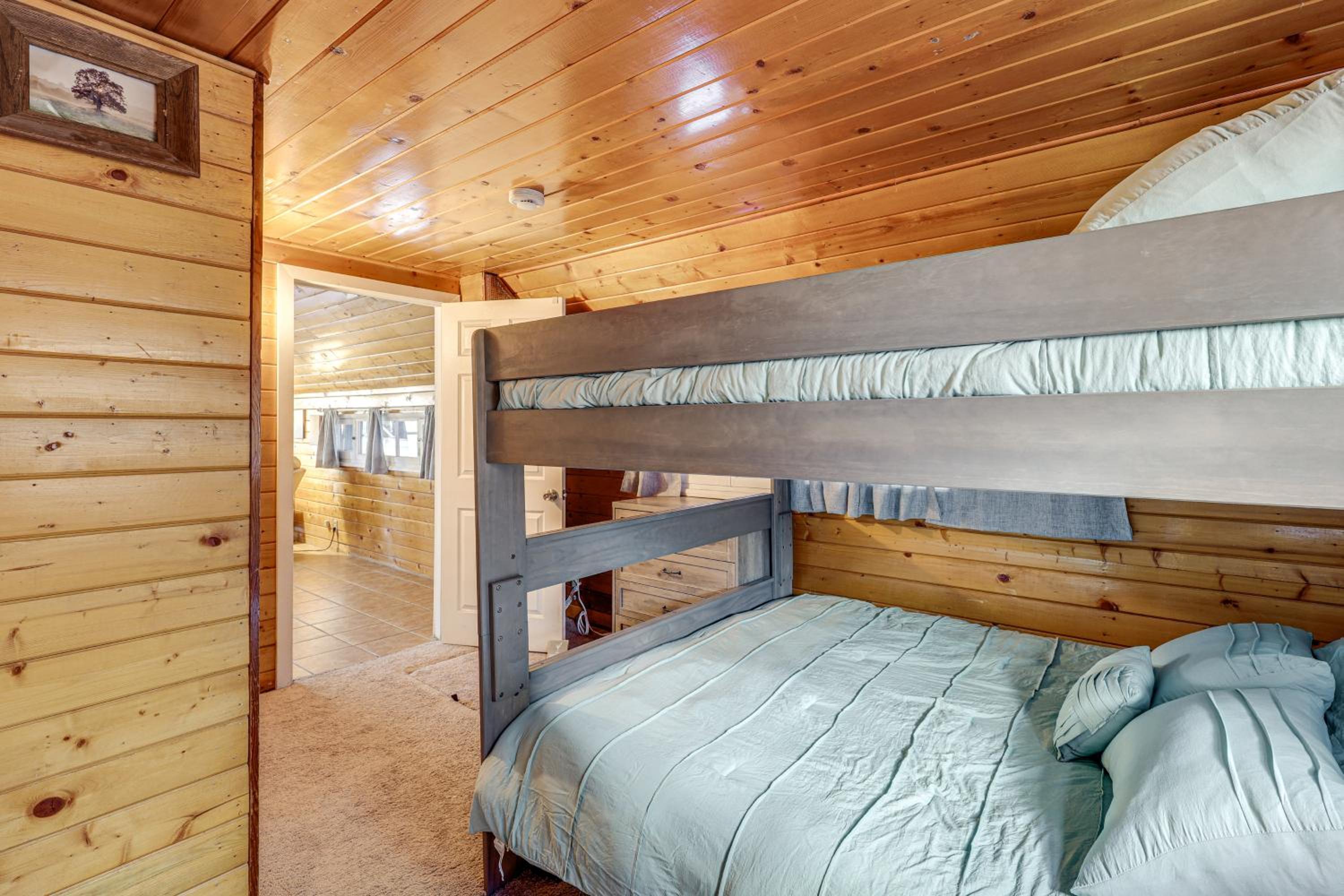Walk to Trolley! Big Bear Family Cabin with Deck