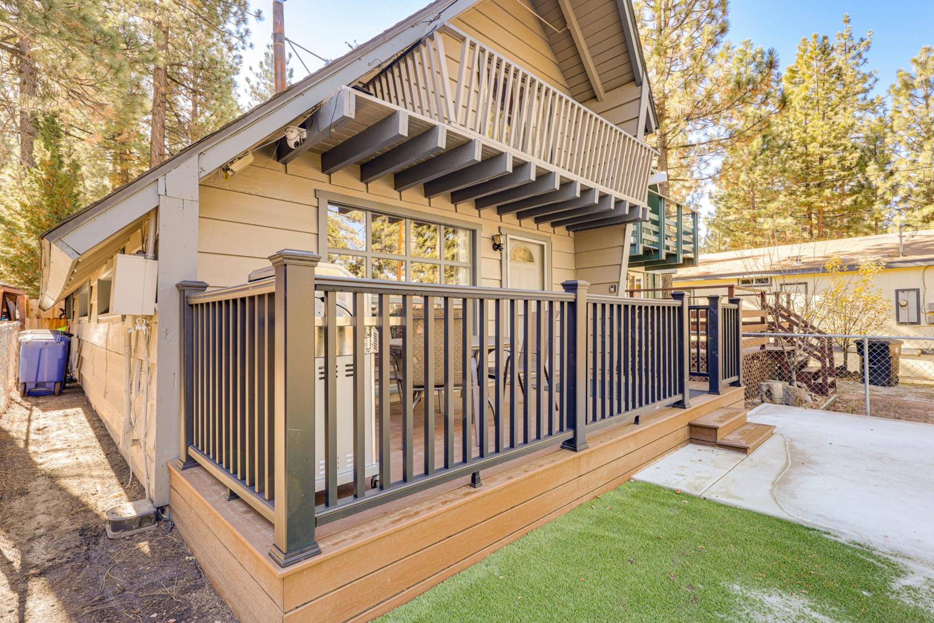 Walk to Trolley! Big Bear Family Cabin with Deck