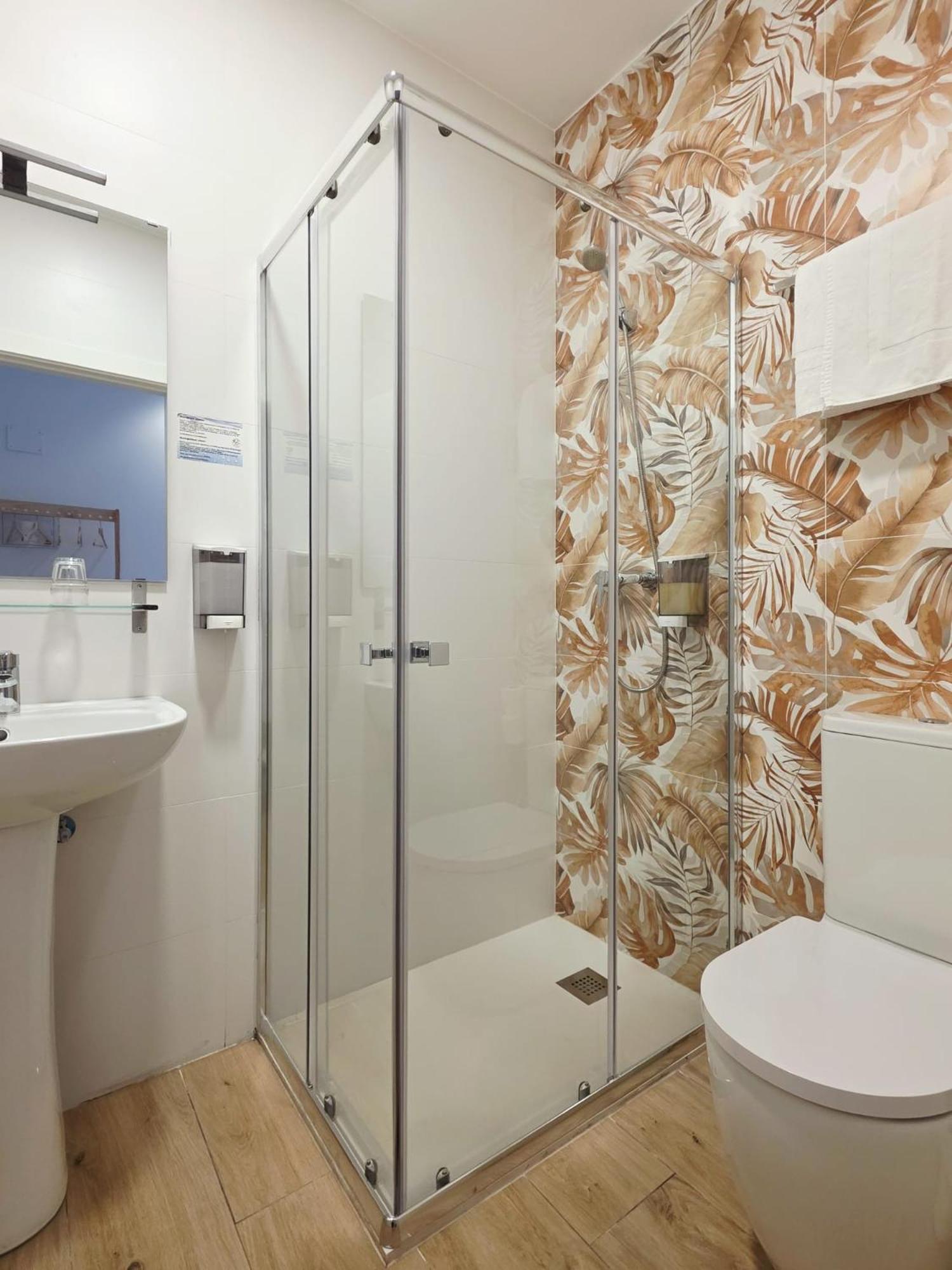 Bilbao ROOMS & KITCHEN Altube