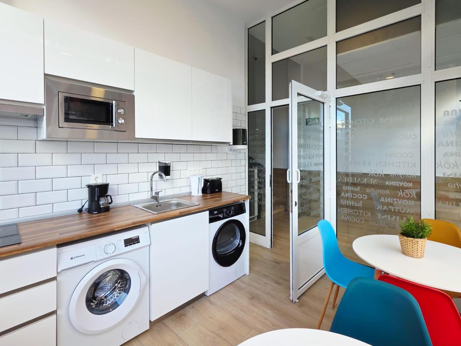 Bilbao ROOMS & KITCHEN Altube