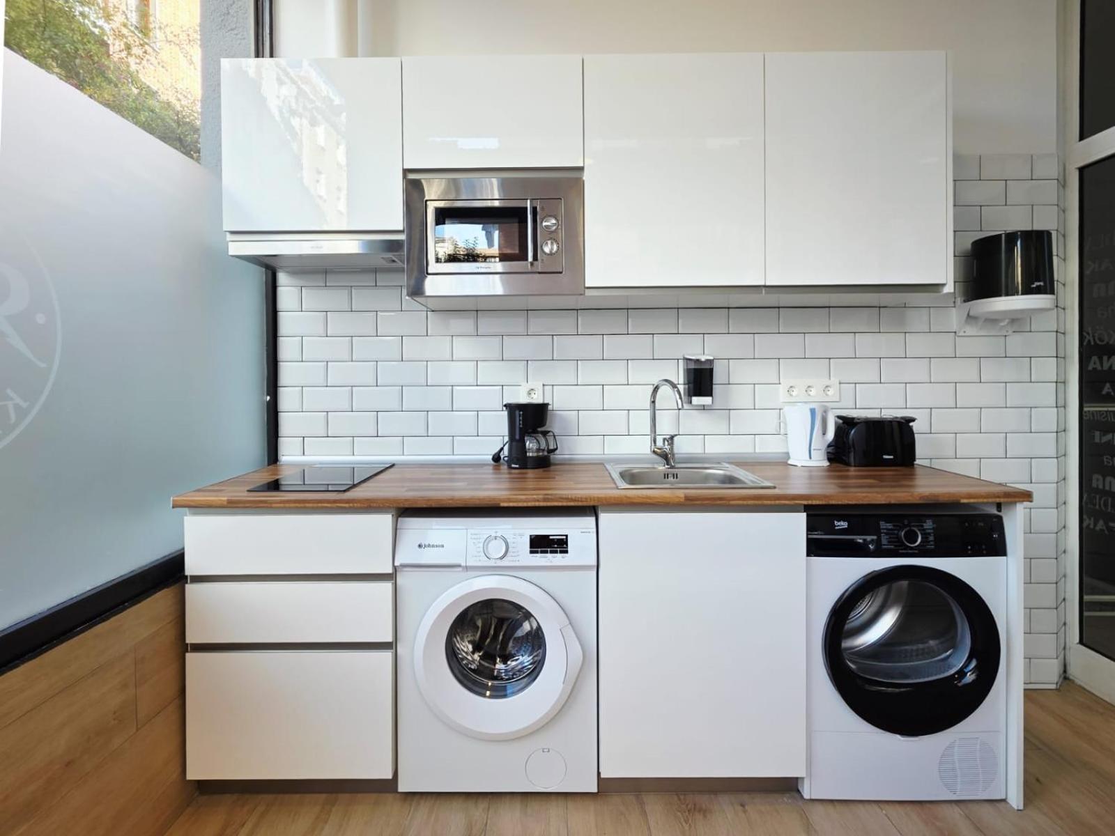 Bilbao ROOMS & KITCHEN Altube
