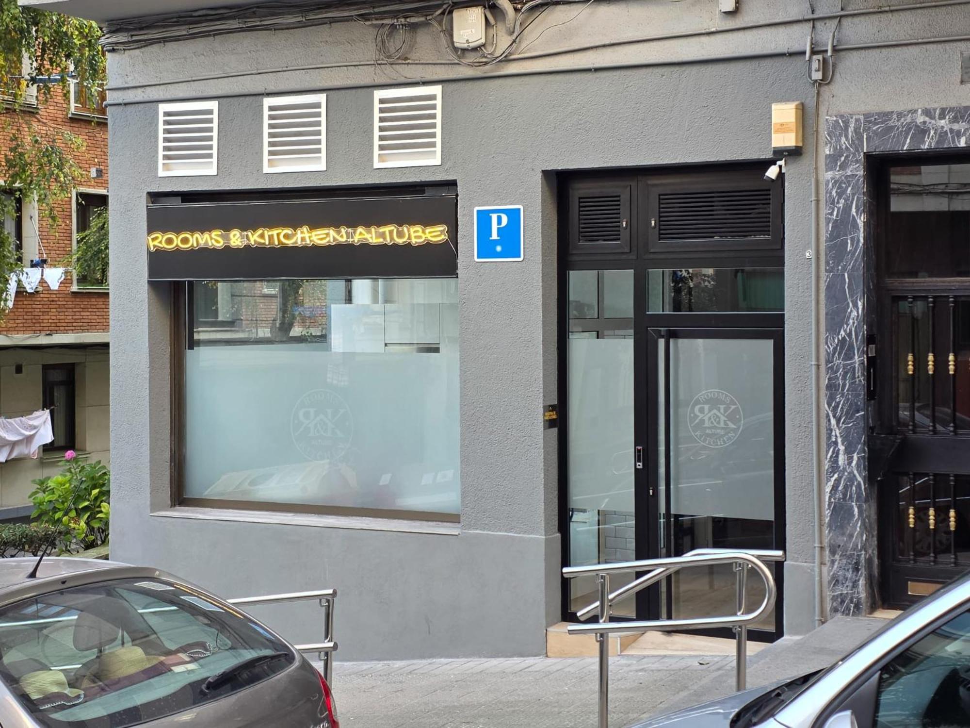 Bilbao ROOMS & KITCHEN Altube