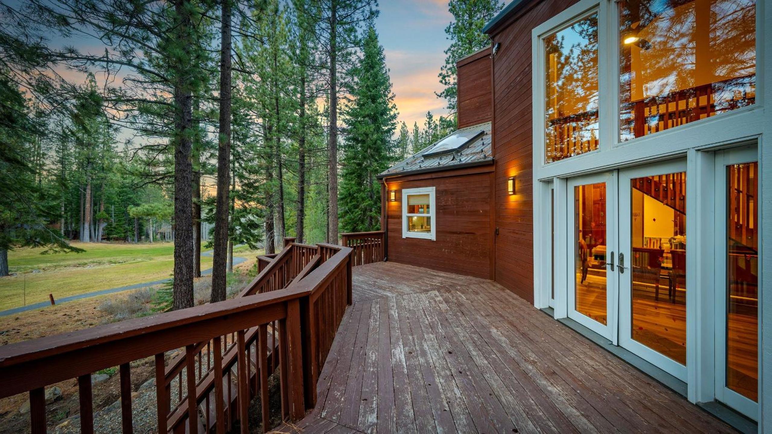 Near Ski Resorts Downtown Truckee Donner Lake Basque Lodge by AvantStay