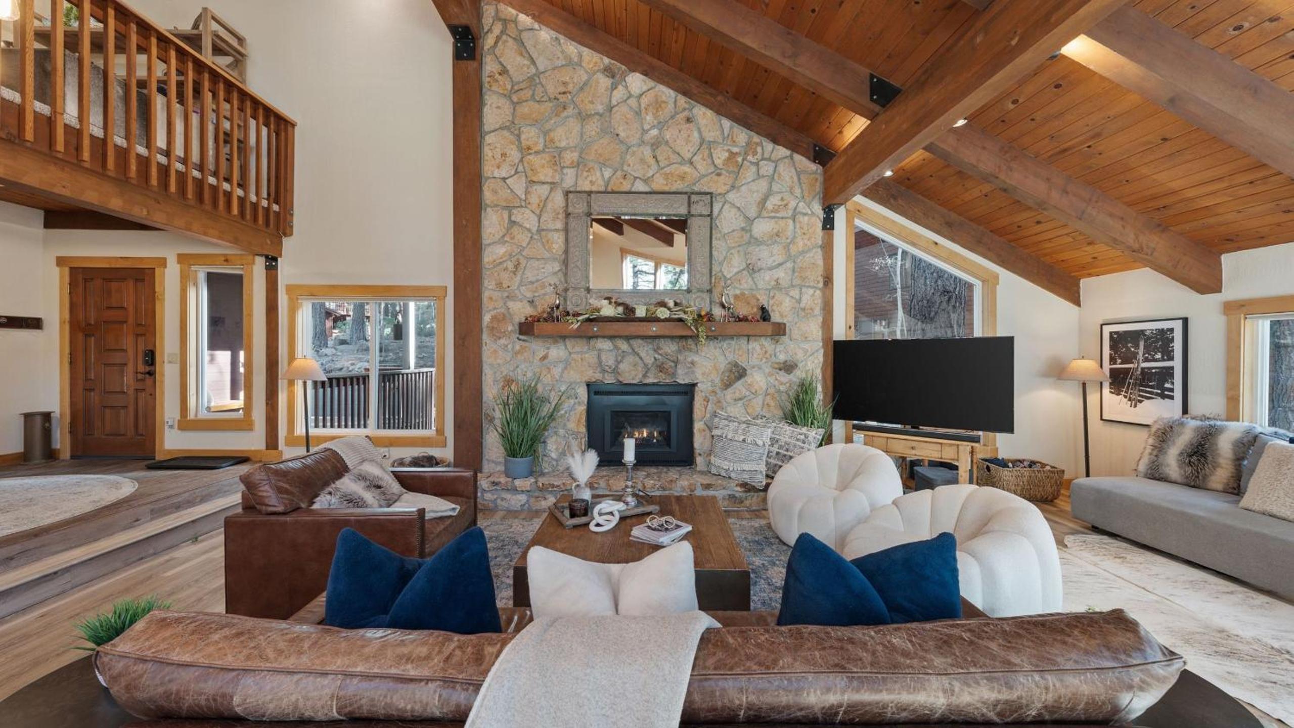 Near Ski Resorts Downtown Truckee Donner Lake Basque Lodge by AvantStay