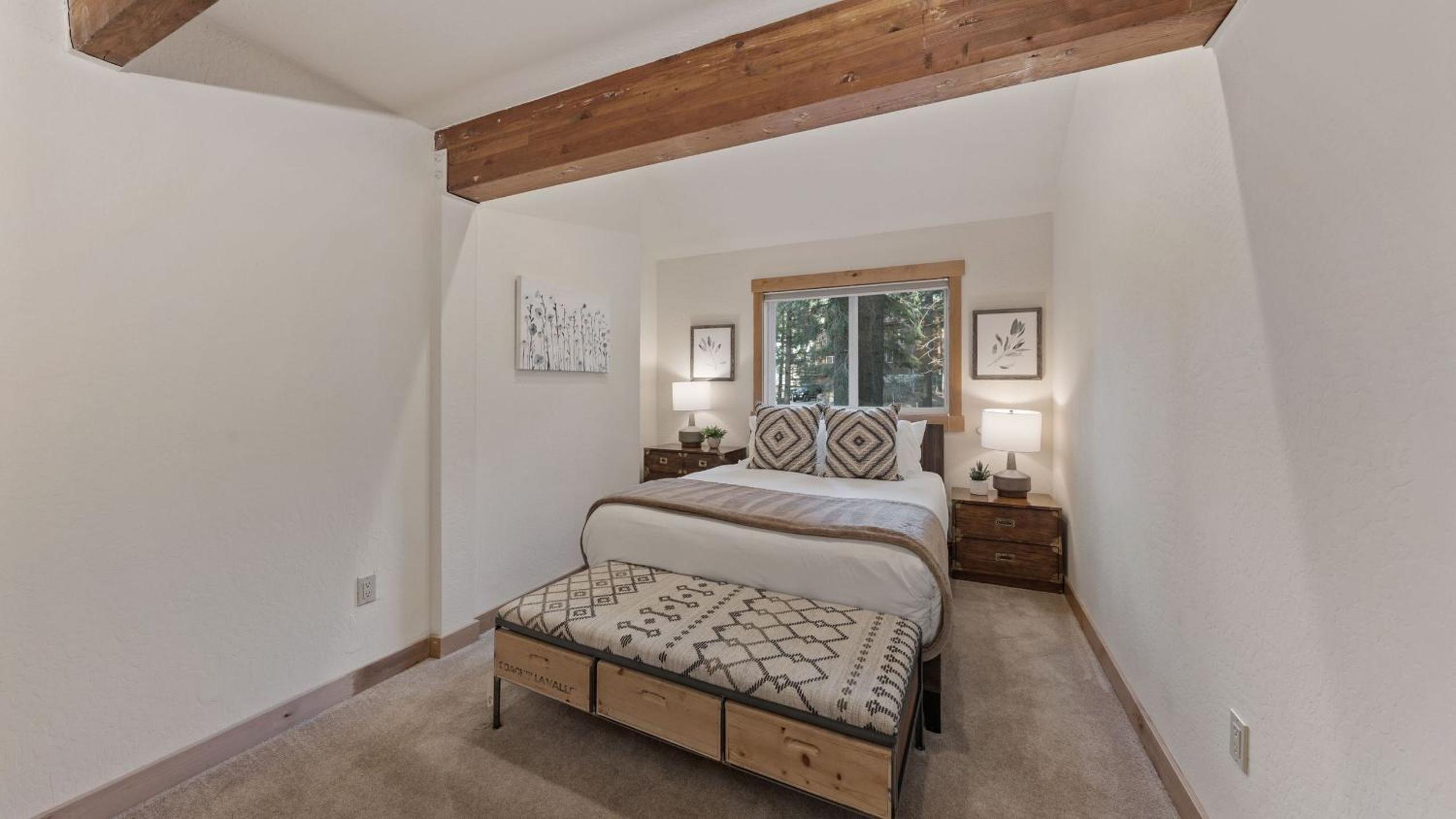 Near Ski Resorts Downtown Truckee Donner Lake Basque Lodge by AvantStay