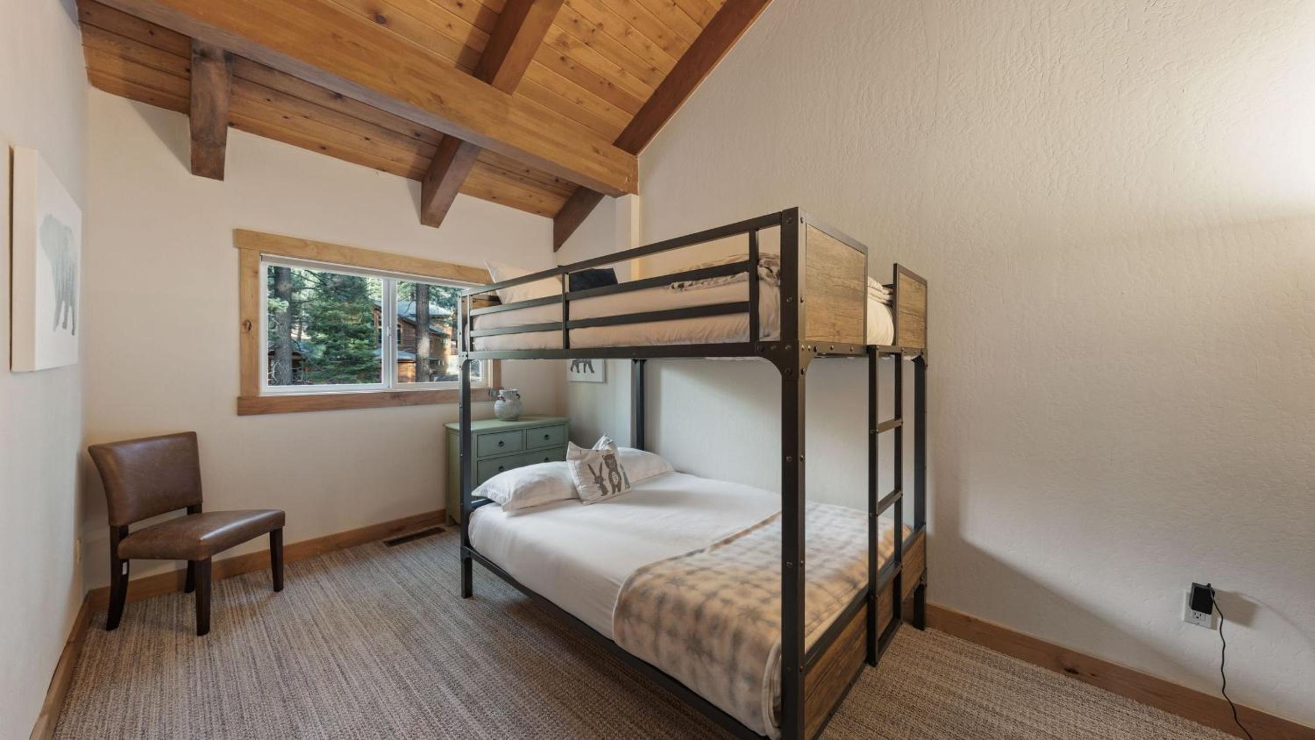 Near Ski Resorts Downtown Truckee Donner Lake Basque Lodge by AvantStay
