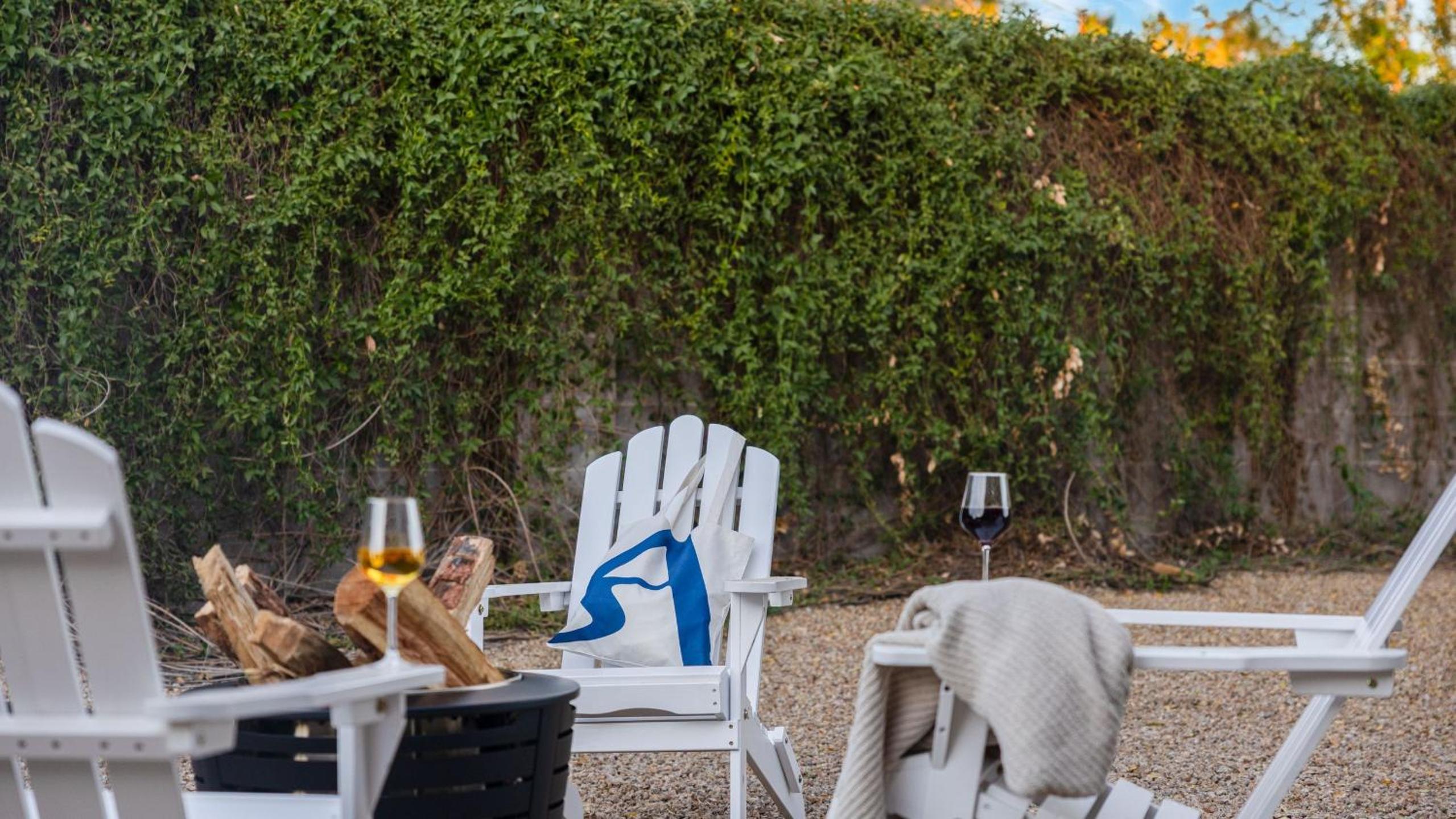Fire Pit Covered Patio Near Old Town Scottsdale Arcadia Haven by AvantStay