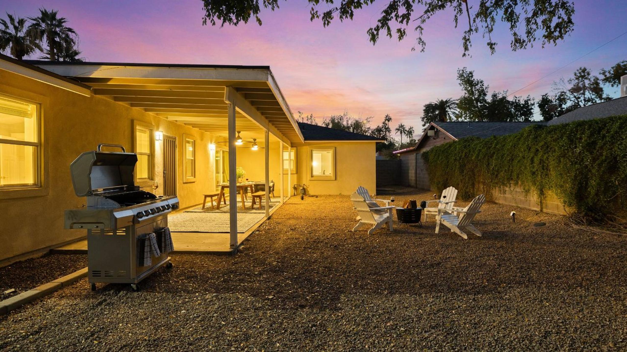 Fire Pit Covered Patio Near Old Town Scottsdale Arcadia Haven by AvantStay
