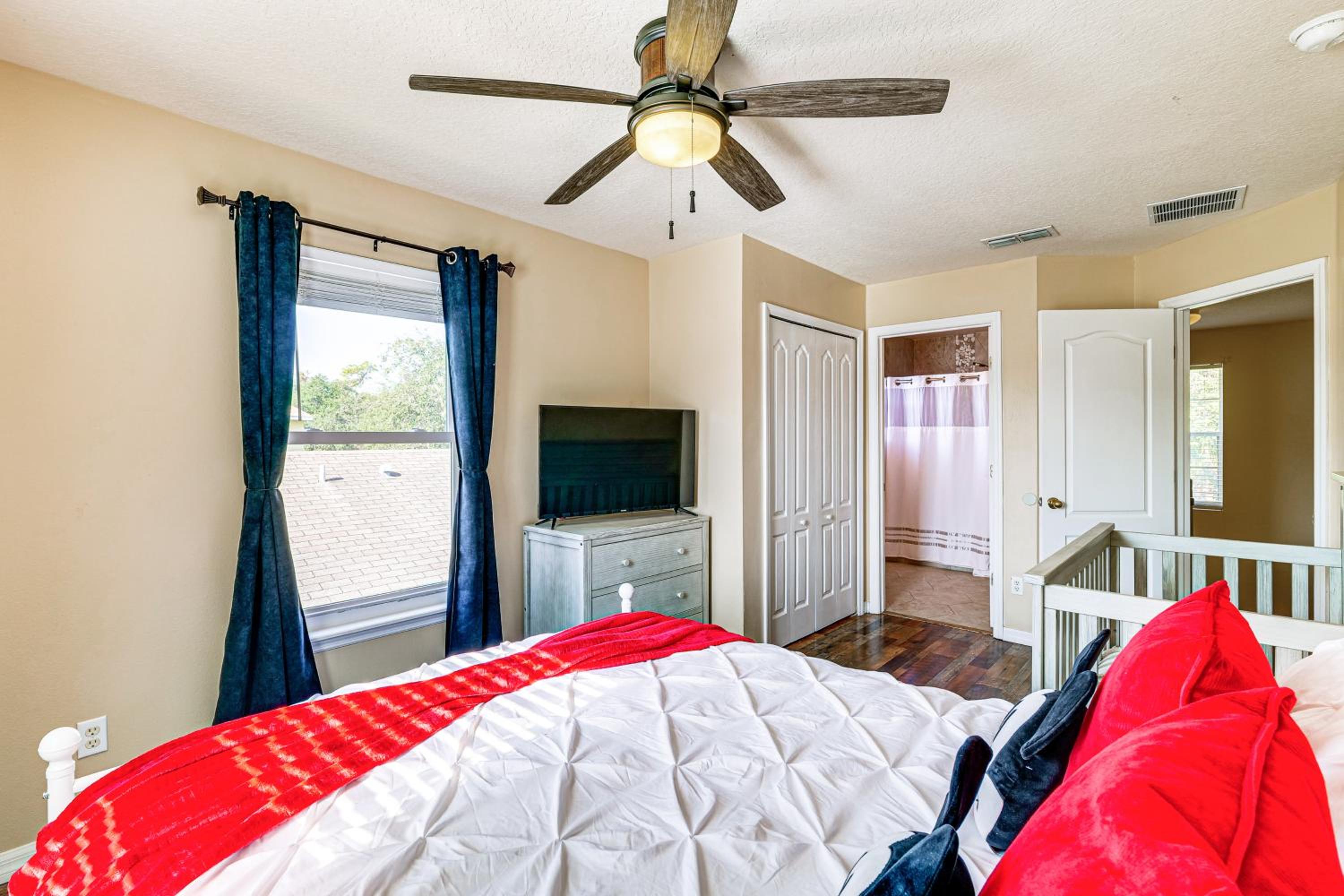 9 Mi to Disney Davenport Home with Pool and Game Room
