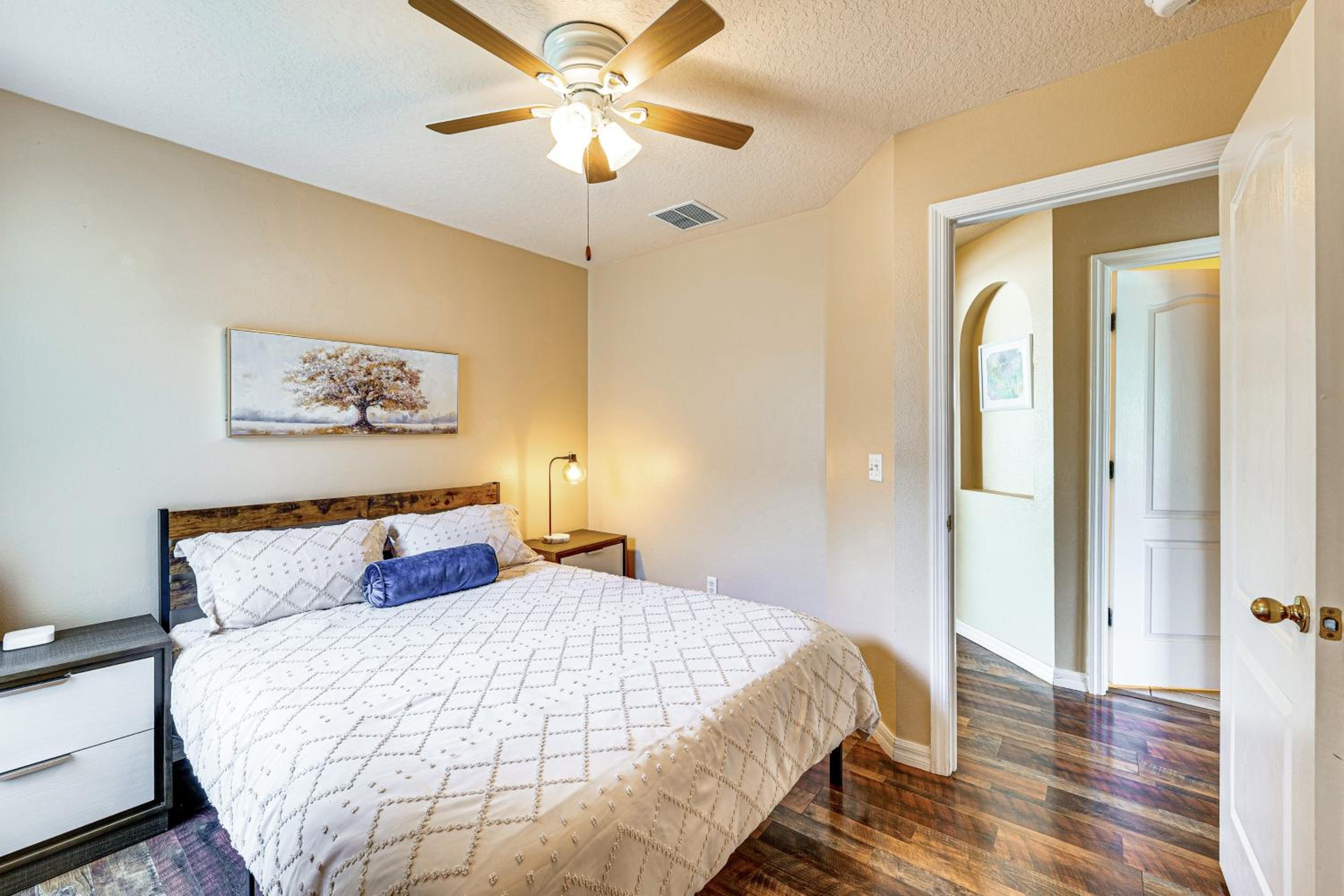 9 Mi to Disney Davenport Home with Pool and Game Room