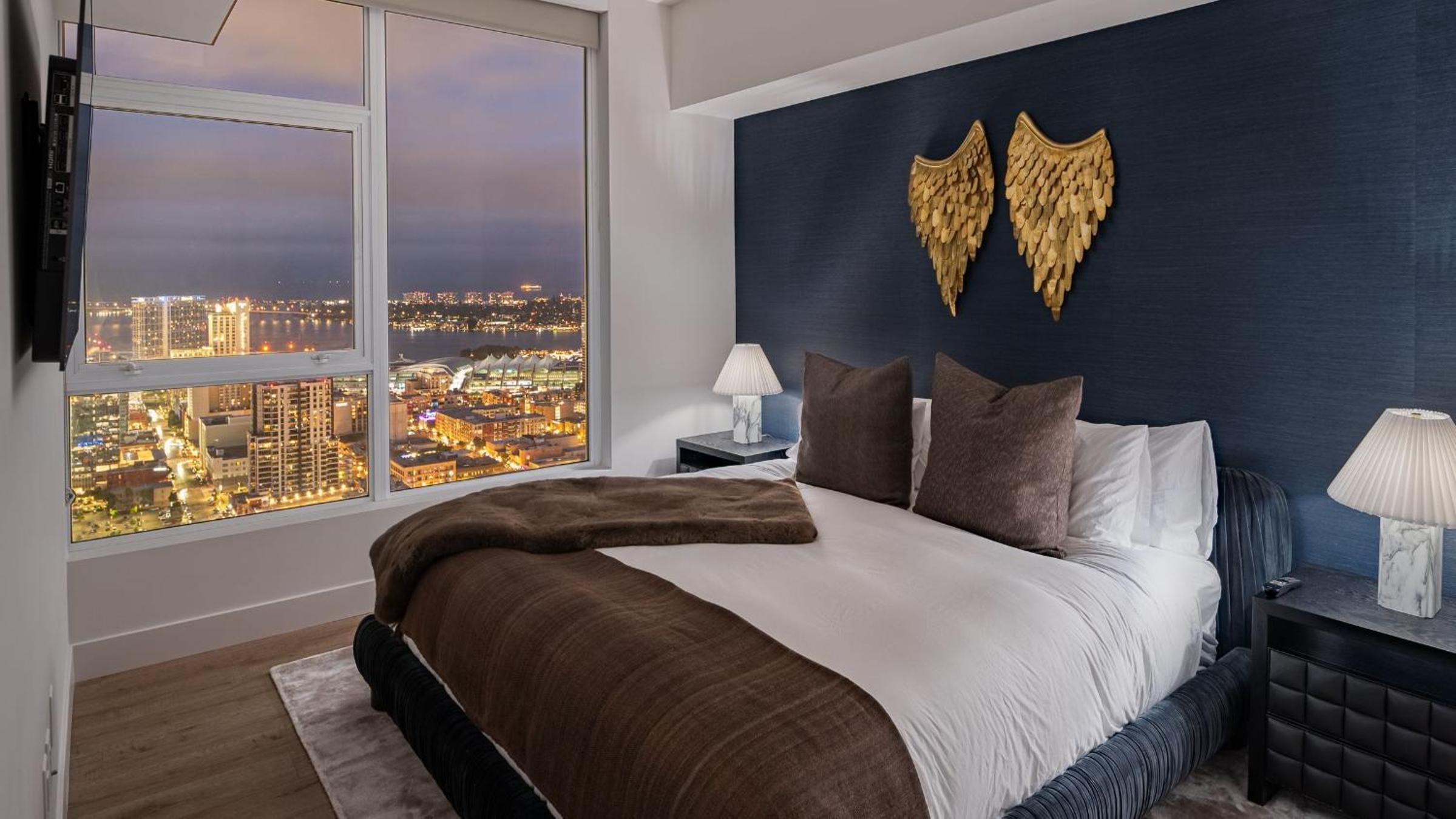 Entire Floor 2BDR w Luxury Amenities Balcony SkyLux Penthouse by AvantStay