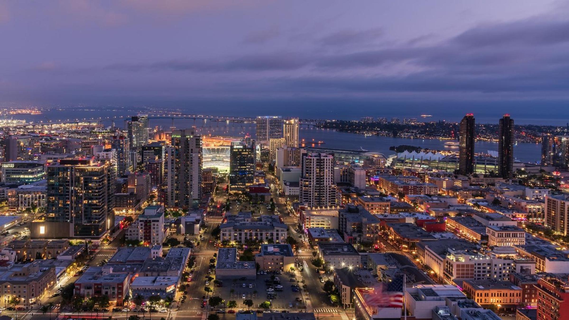 Entire Floor 2BDR w Luxury Amenities Balcony SkyLux Penthouse by AvantStay