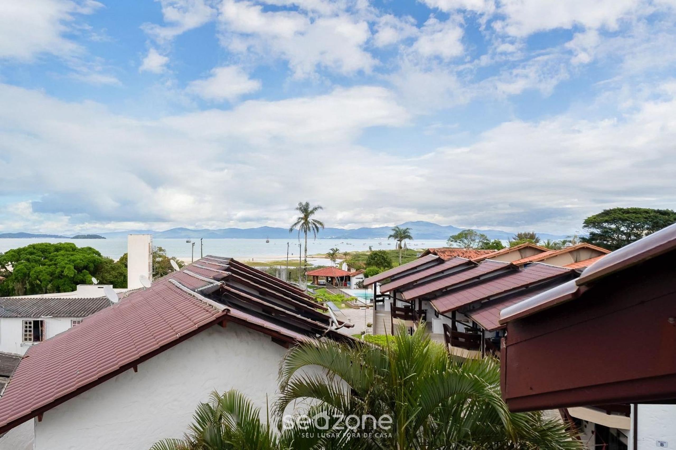 2b ap with direct beach access Floripa CRVA0007