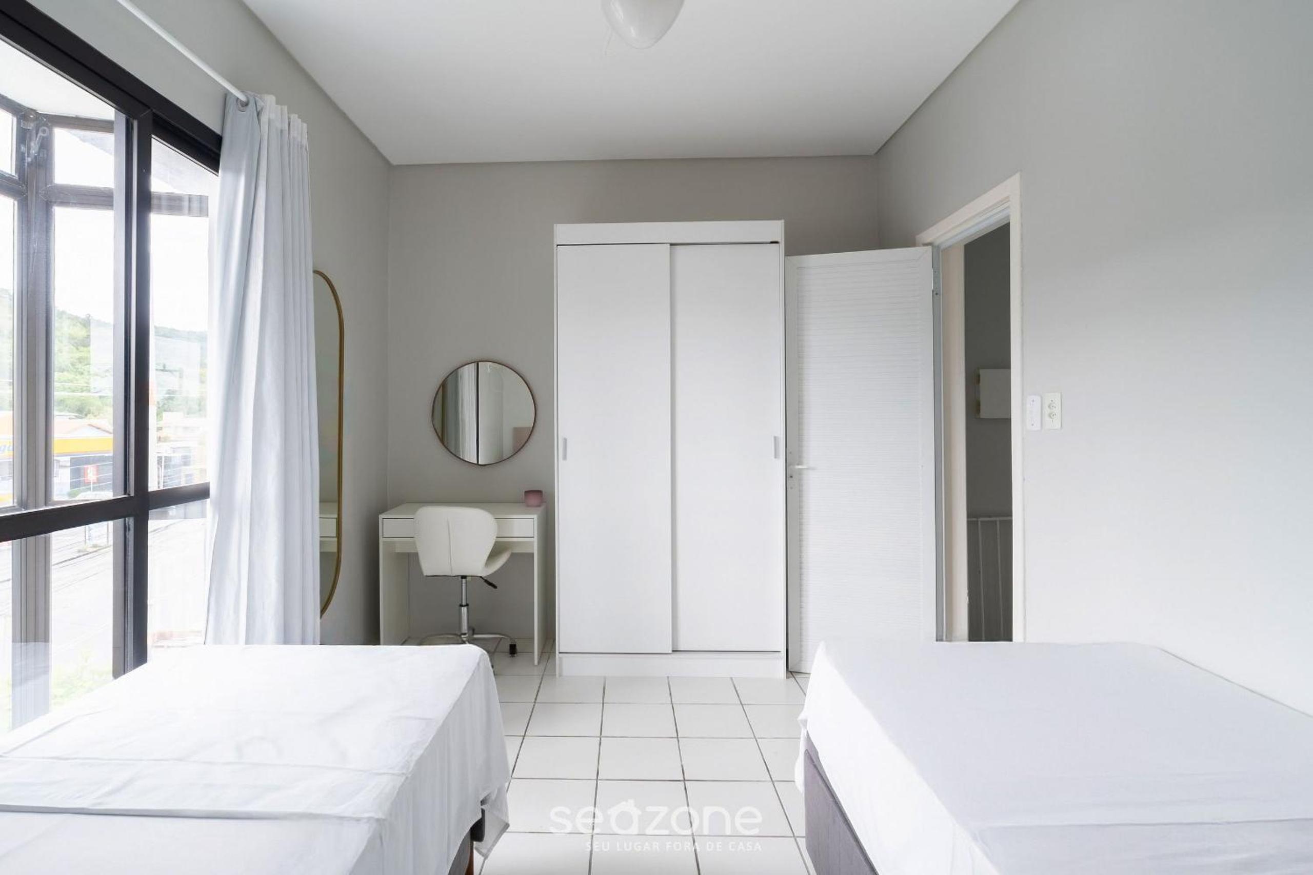 2b ap with direct beach access Floripa CRVA0007