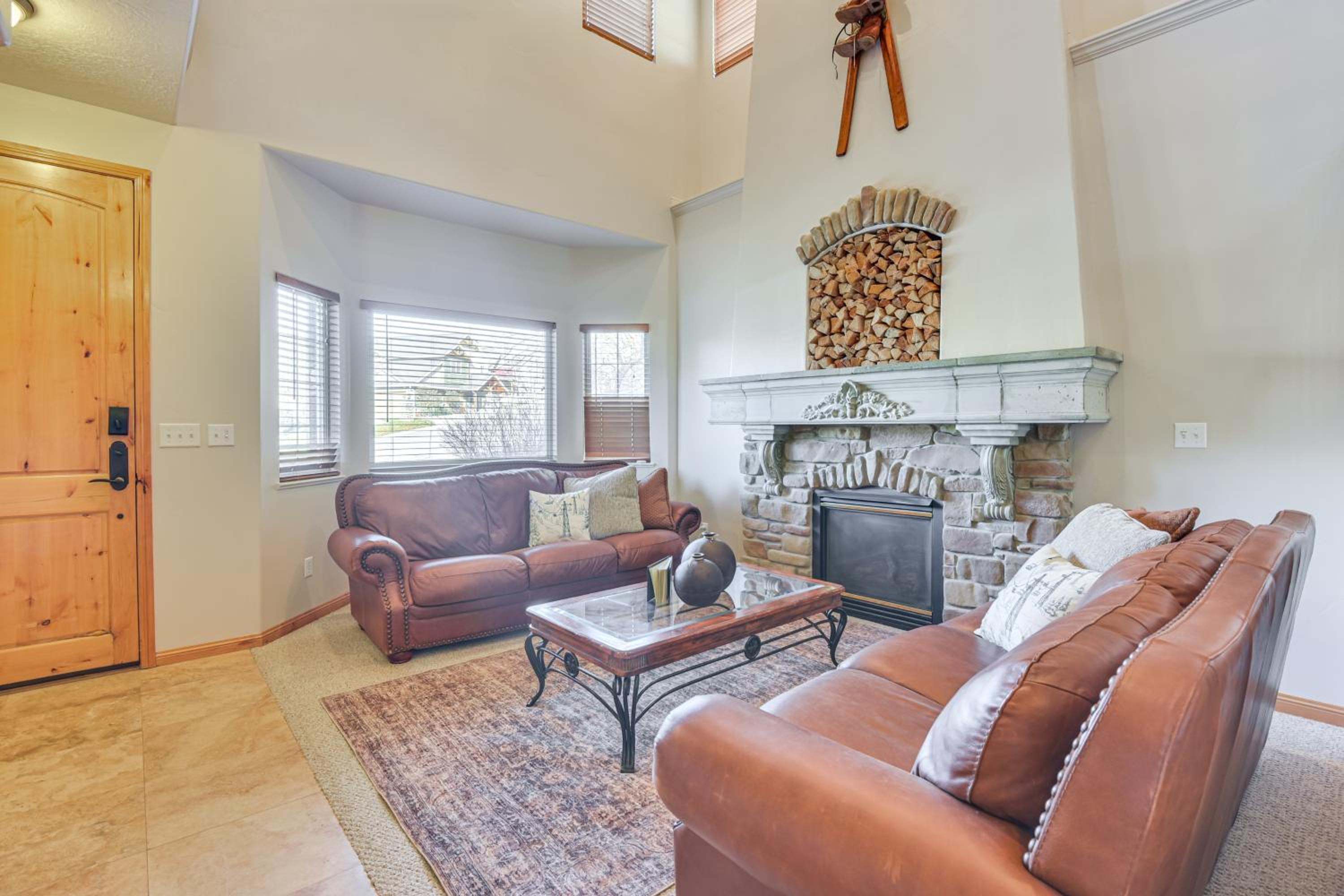Eden Utah Ski Retreat Near Slopes, Golf and Pool!