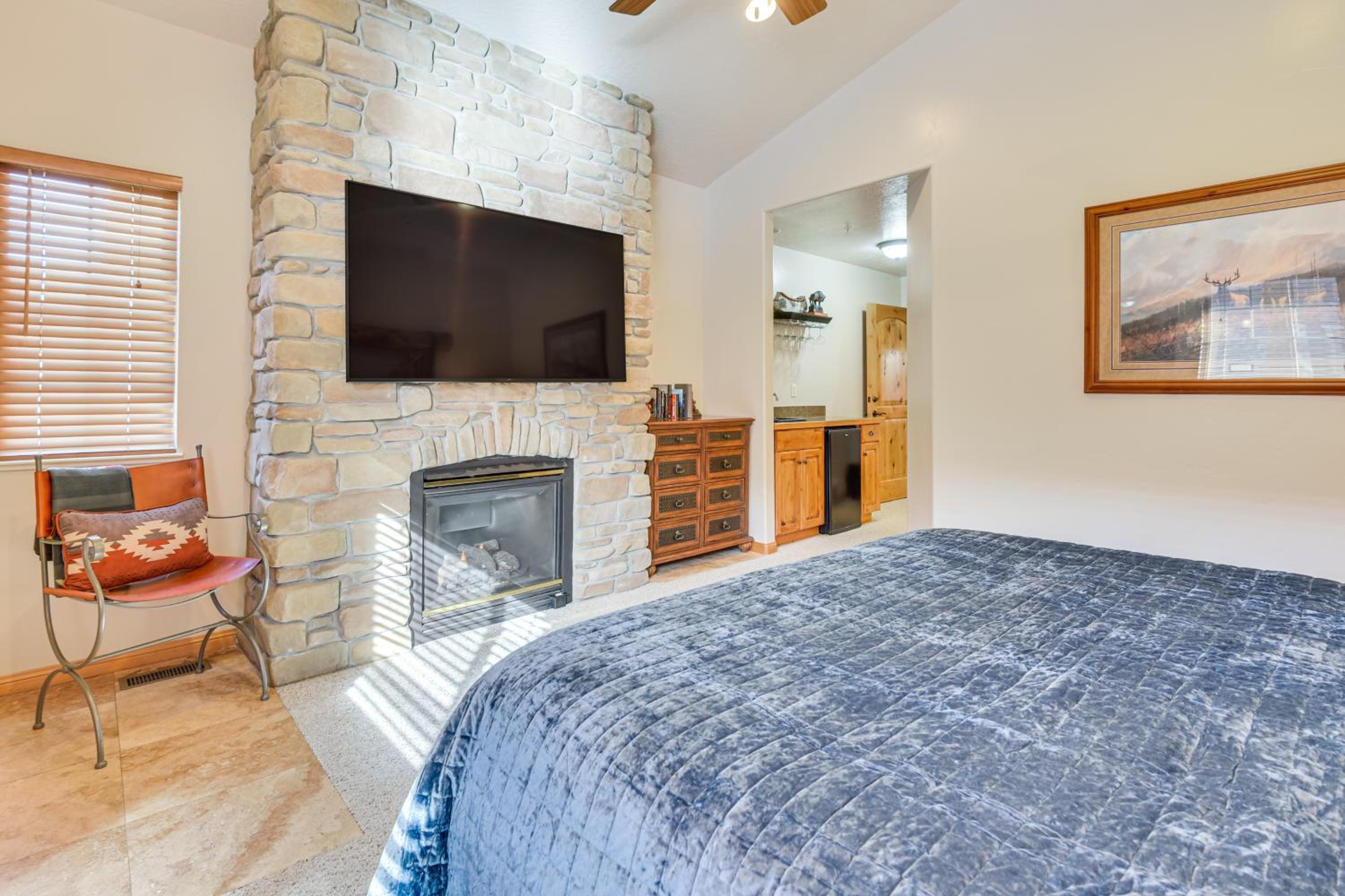 Eden Utah Ski Retreat Near Slopes, Golf and Pool!