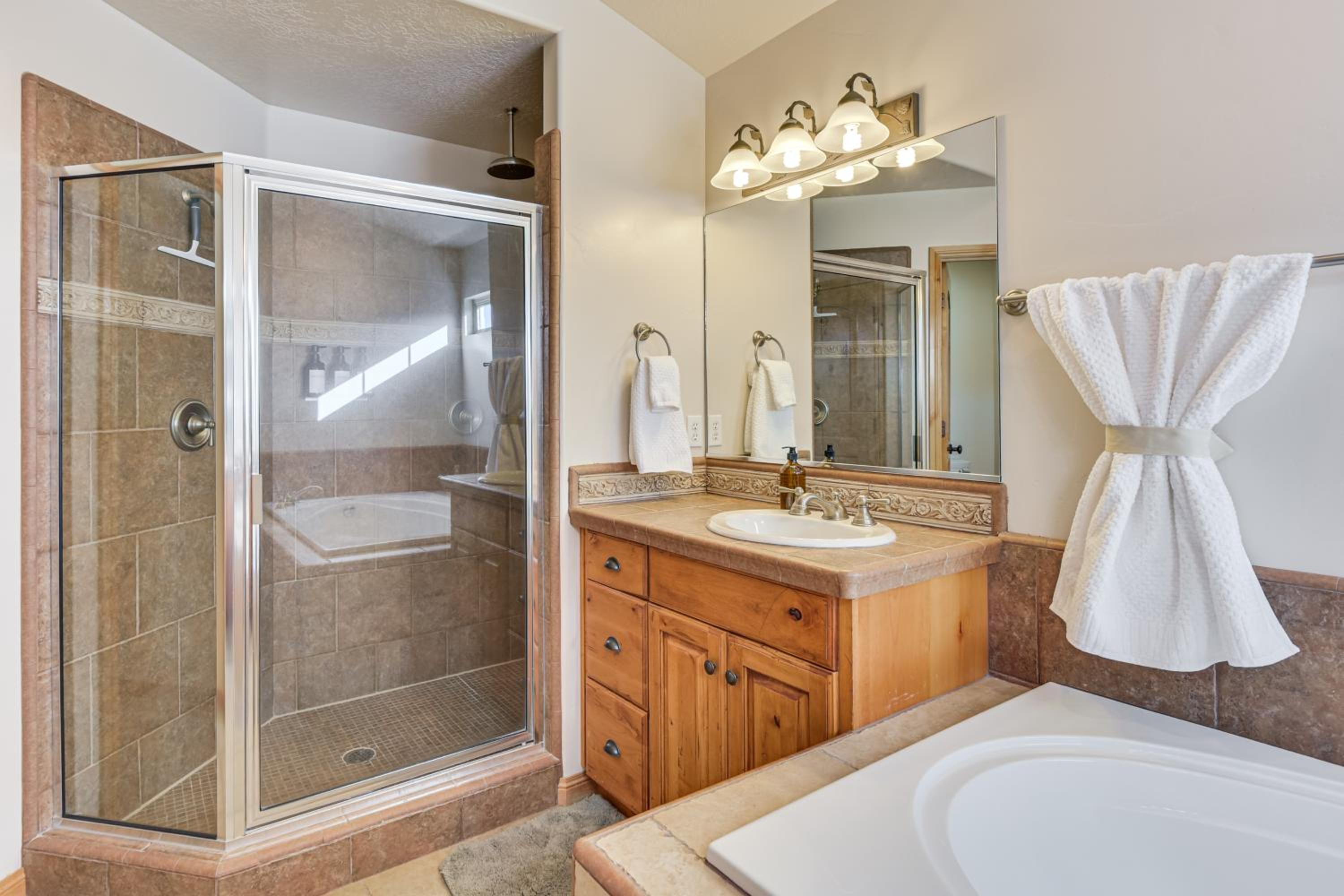 Eden Utah Ski Retreat Near Slopes, Golf and Pool!