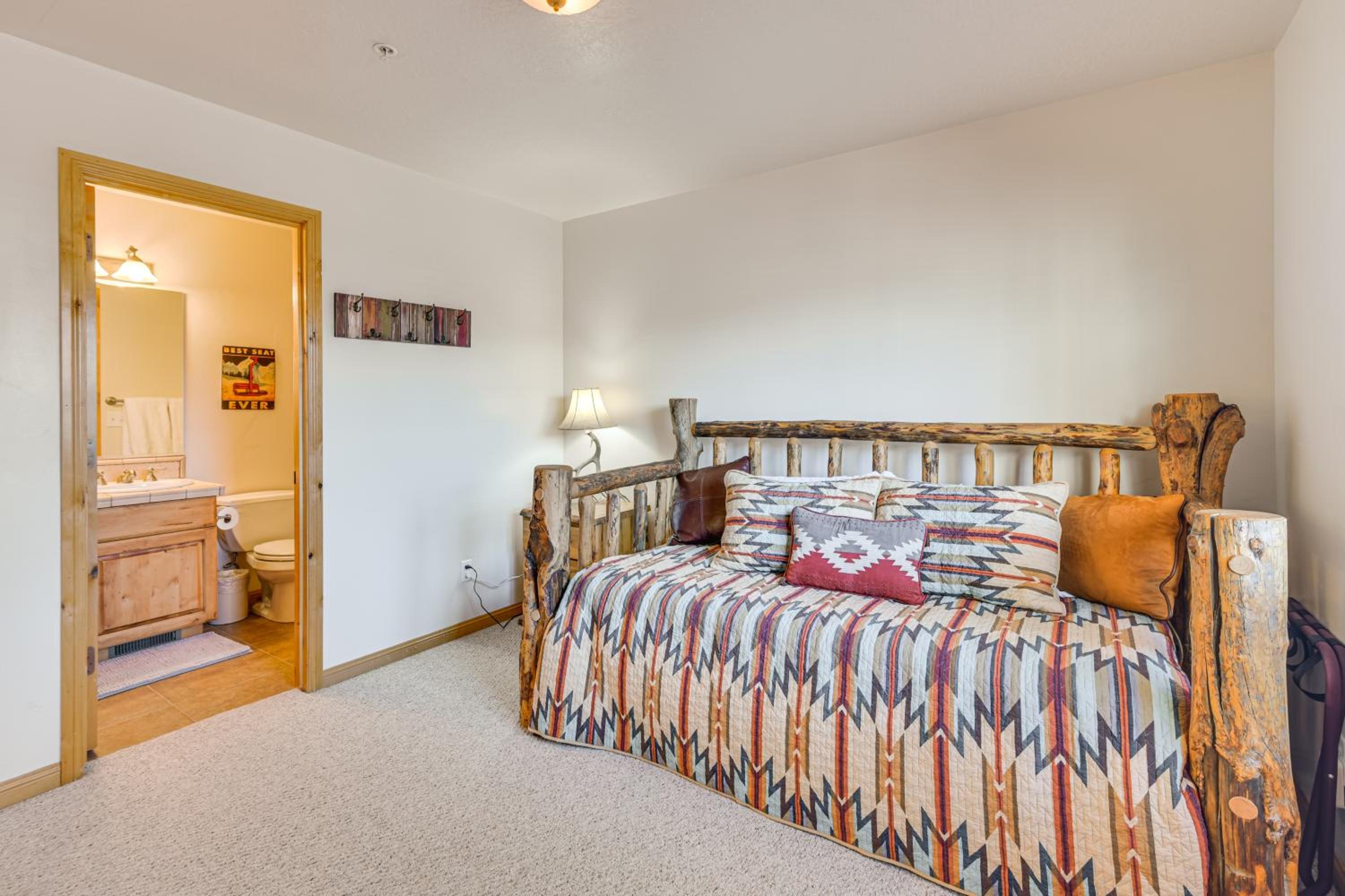 Eden Utah Ski Retreat Near Slopes, Golf and Pool!