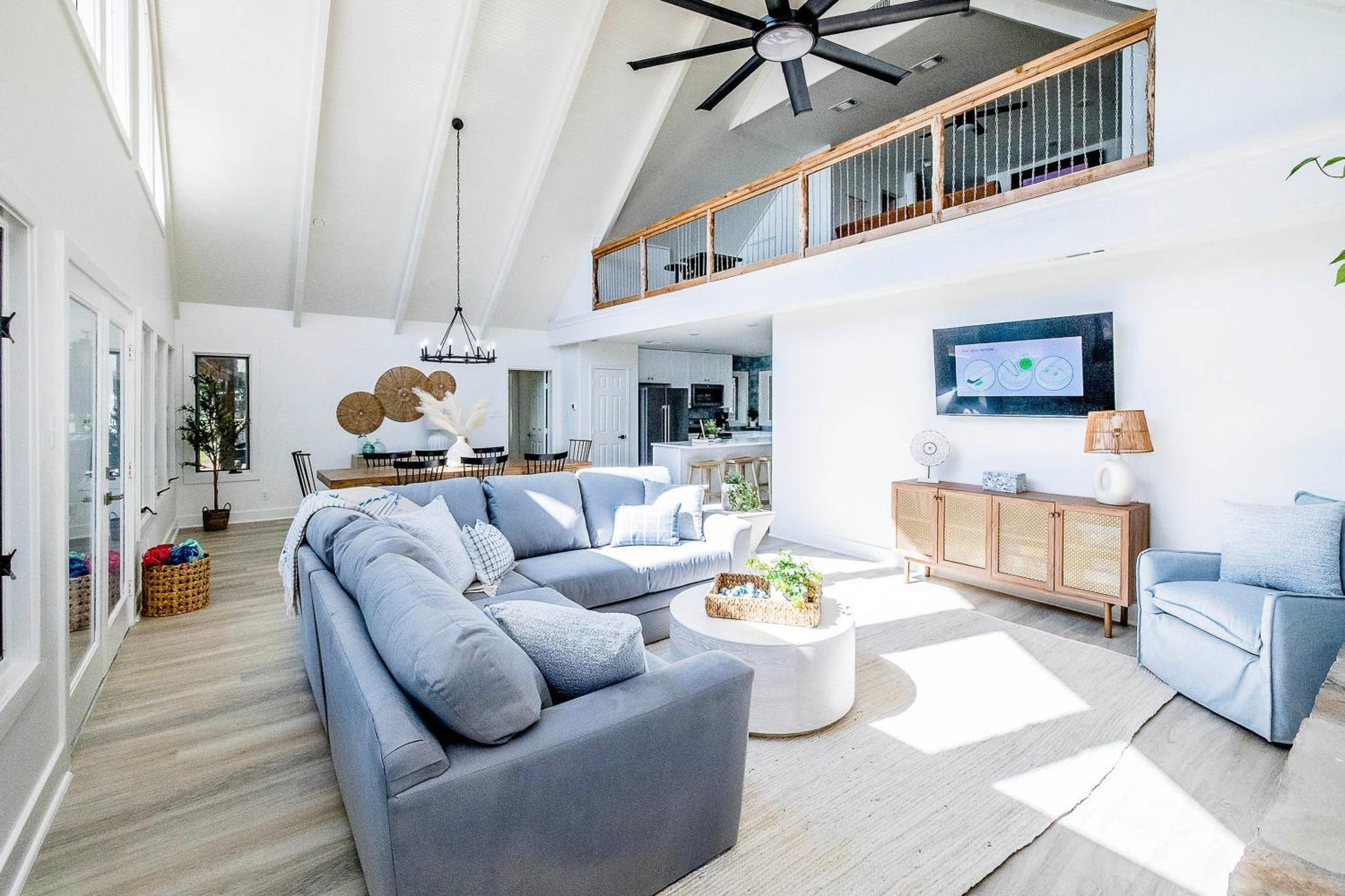 Private Sandy Shore! Possum Kingdom Lake House