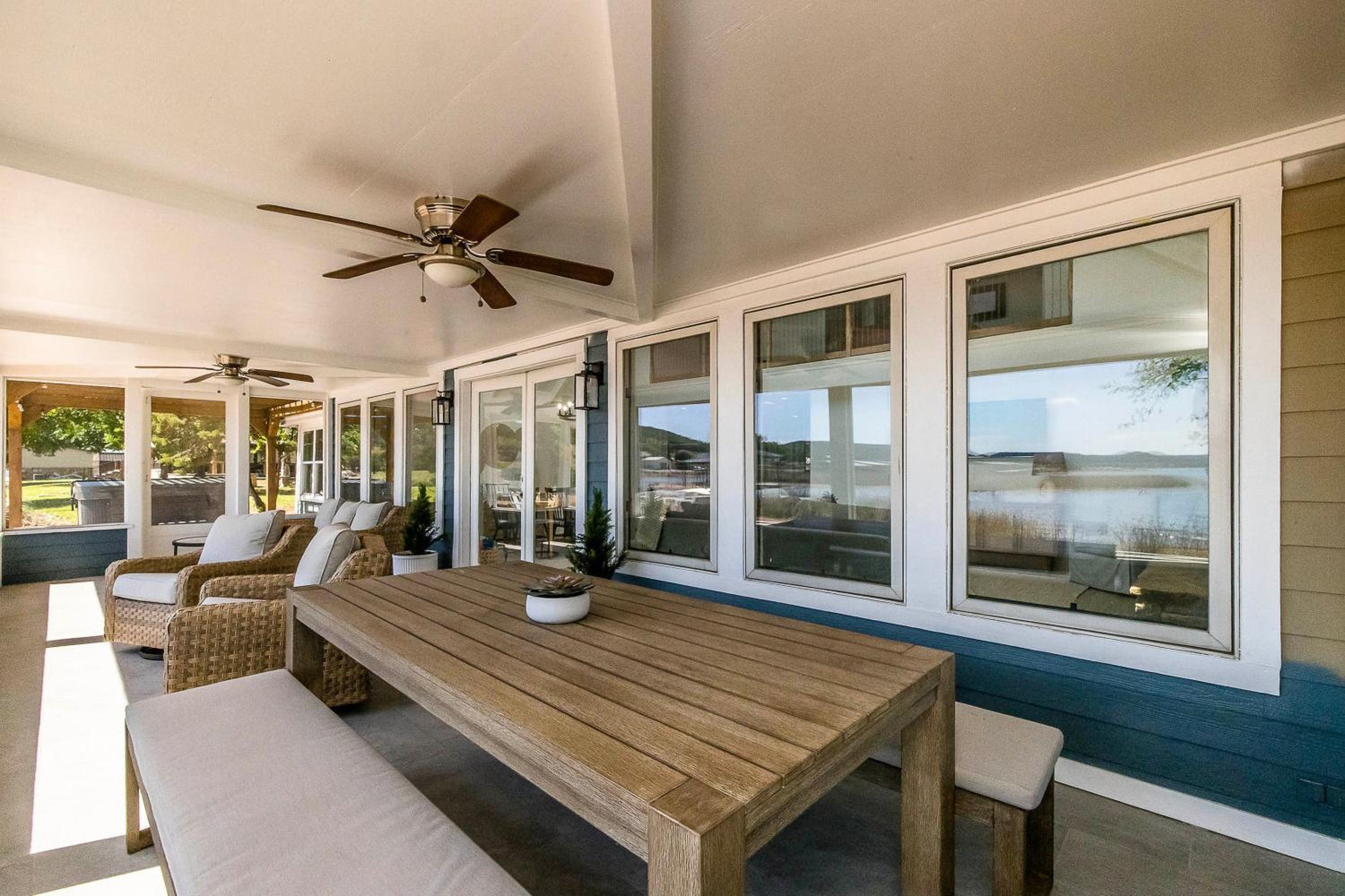 Private Sandy Shore! Possum Kingdom Lake House