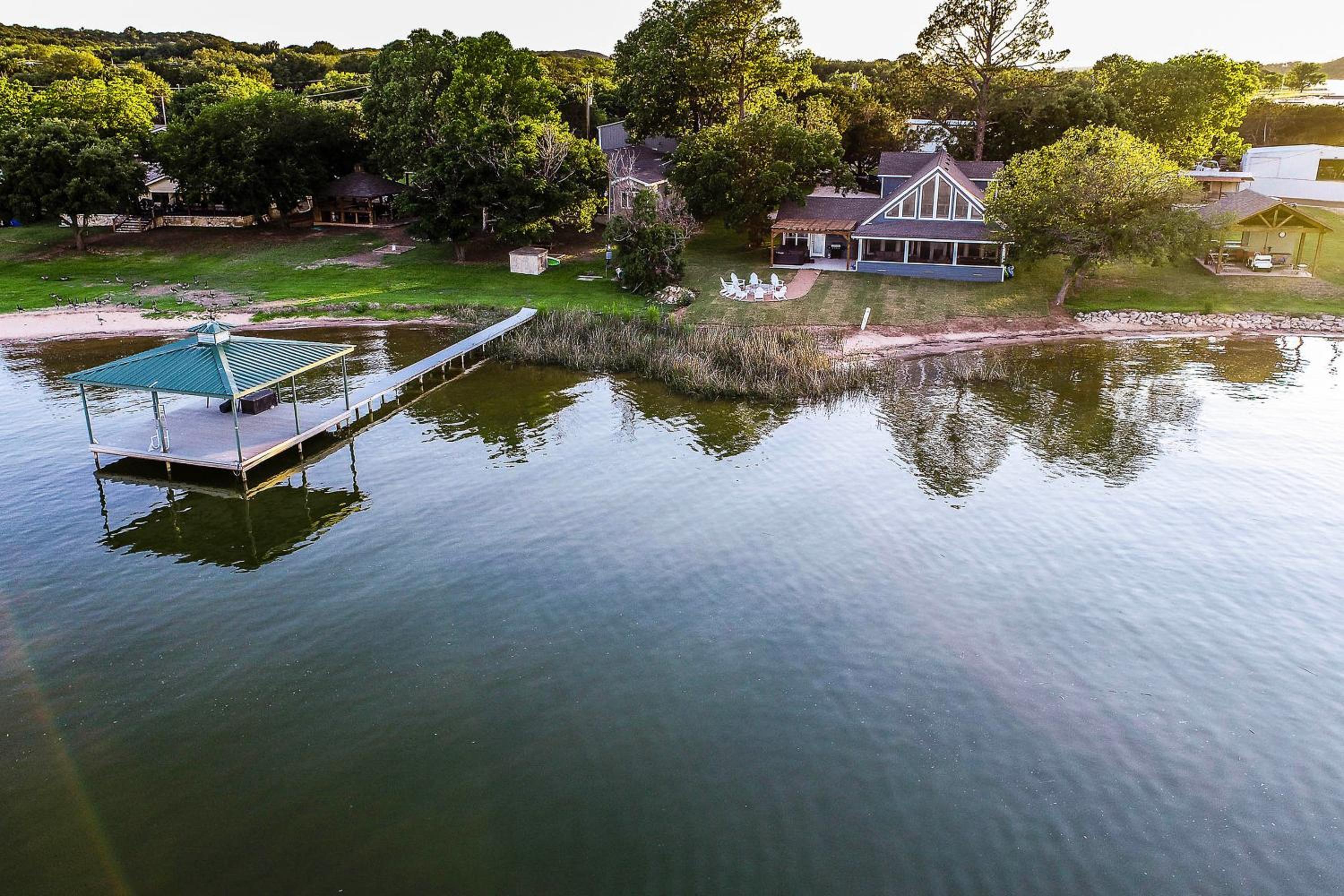 Private Sandy Shore! Possum Kingdom Lake House