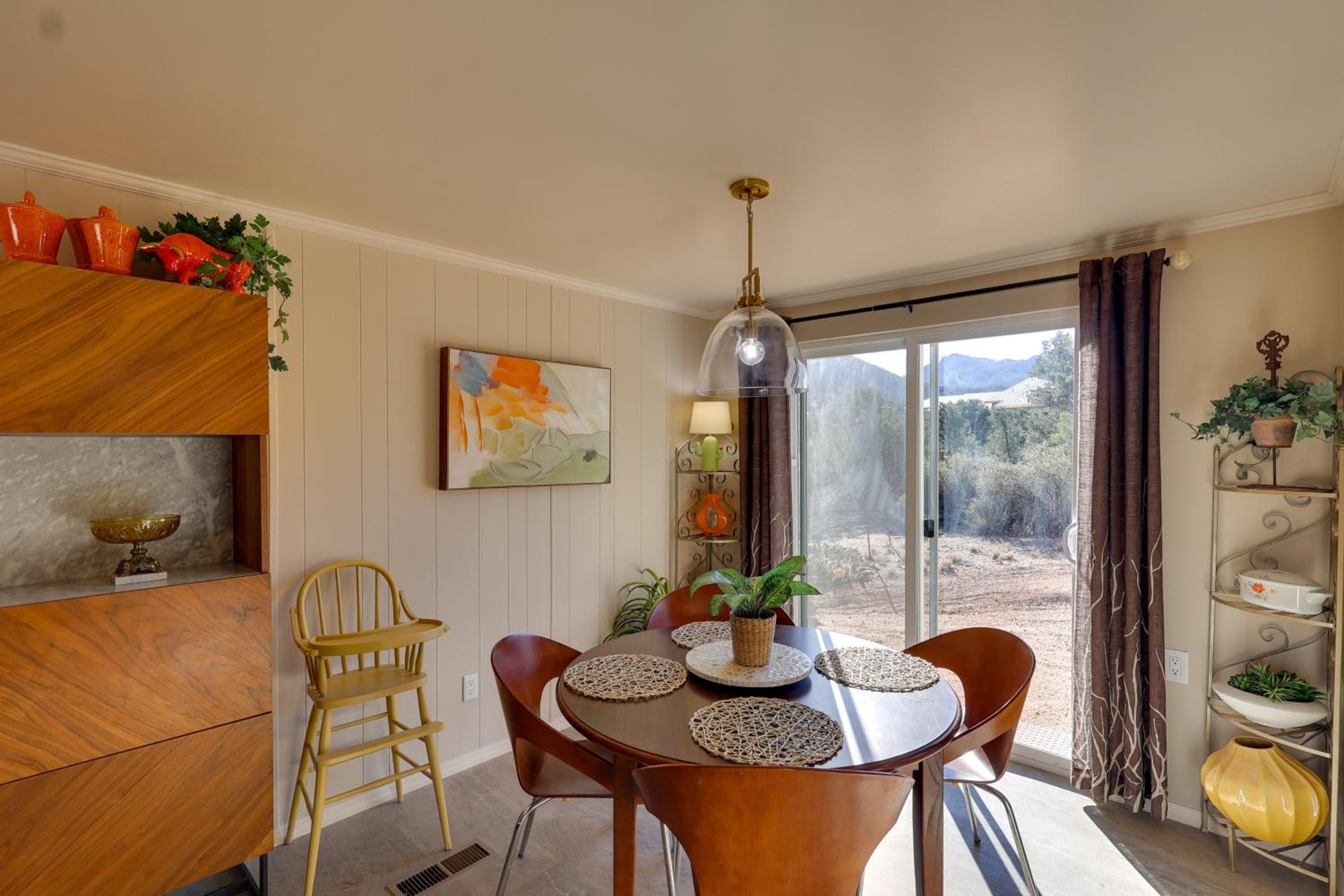 Hualapai Mtn Views on 2 Acres Thunderhead Home