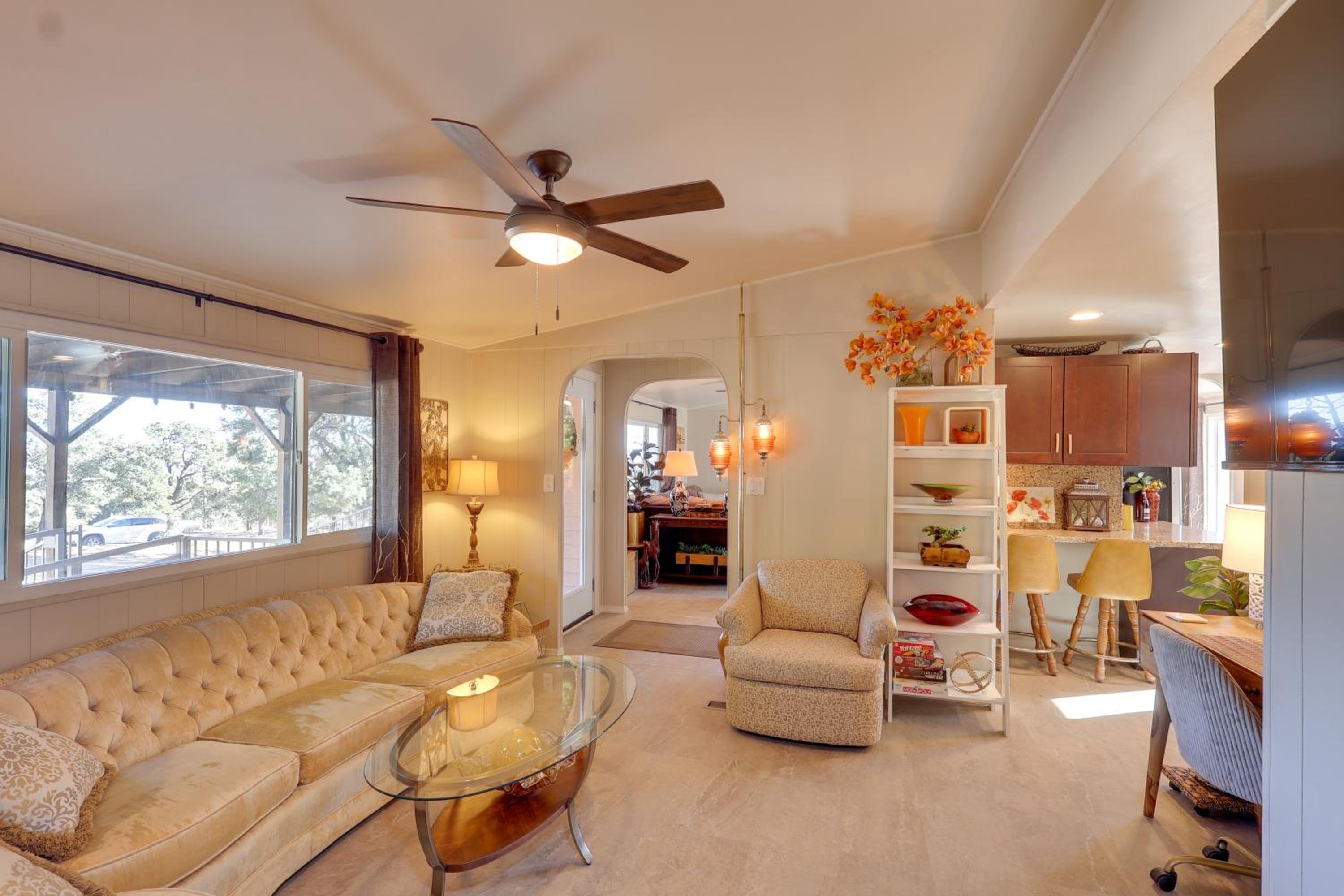Hualapai Mtn Views on 2 Acres Thunderhead Home