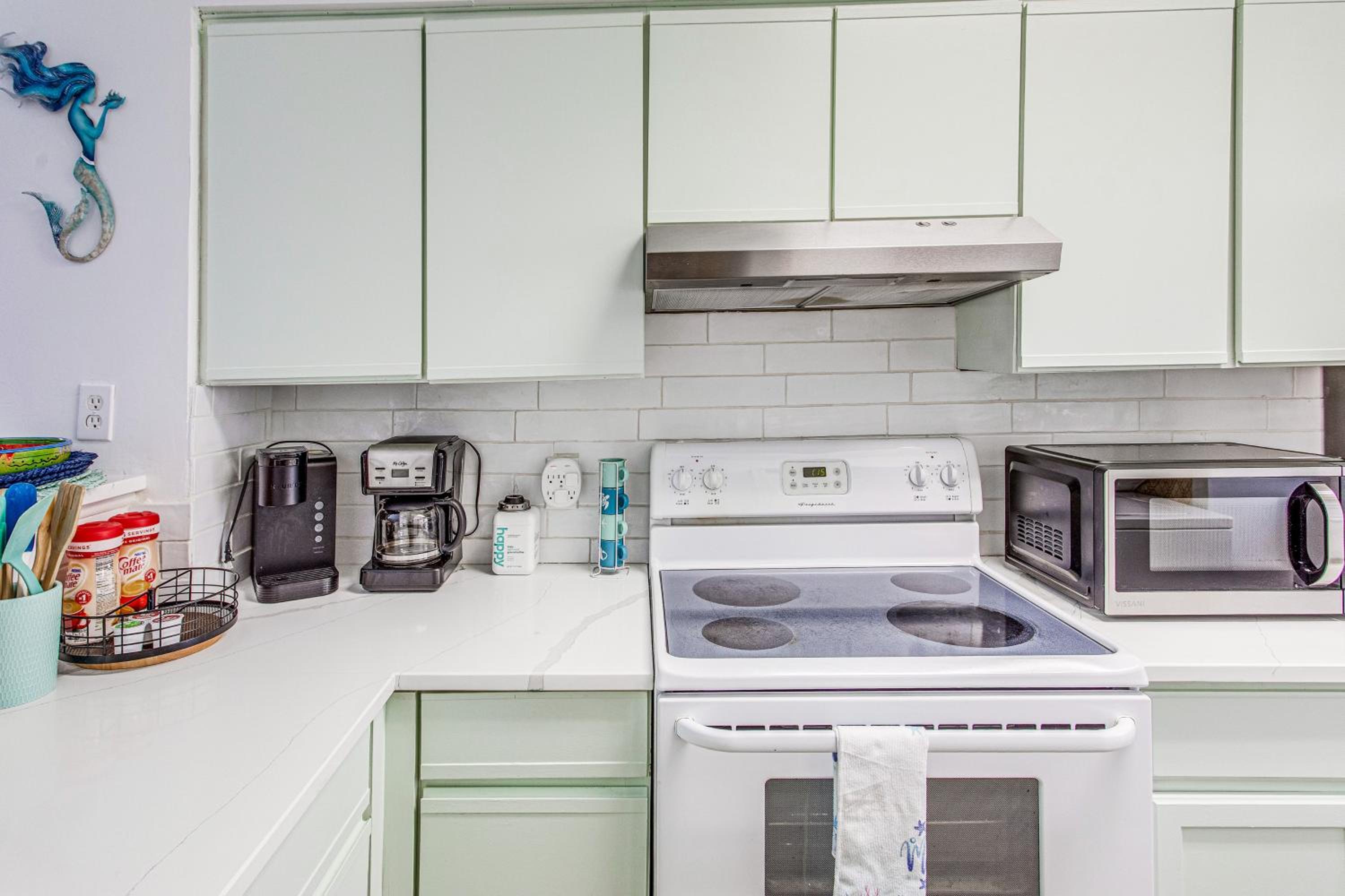 Golf, Explore and Walk to Shore! Myrtle Beach Unit