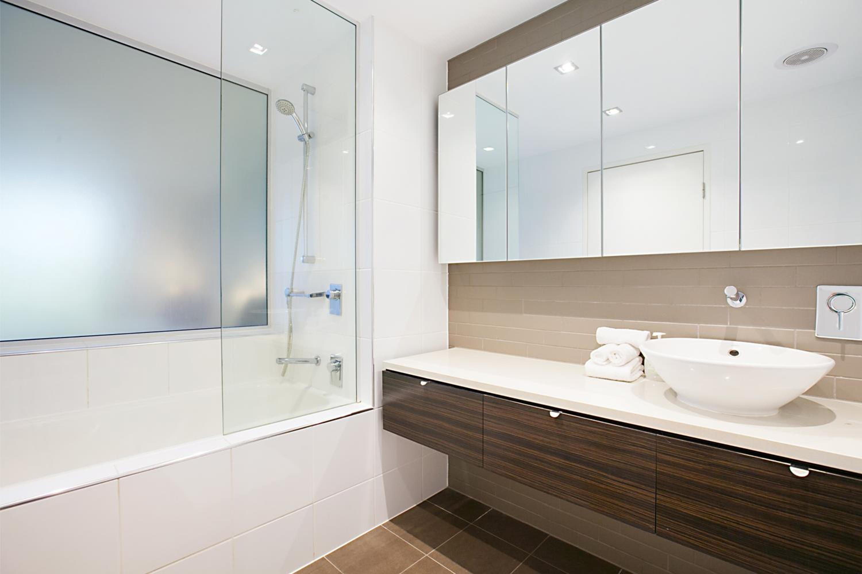 Darwin Waterfront Luxury Suites