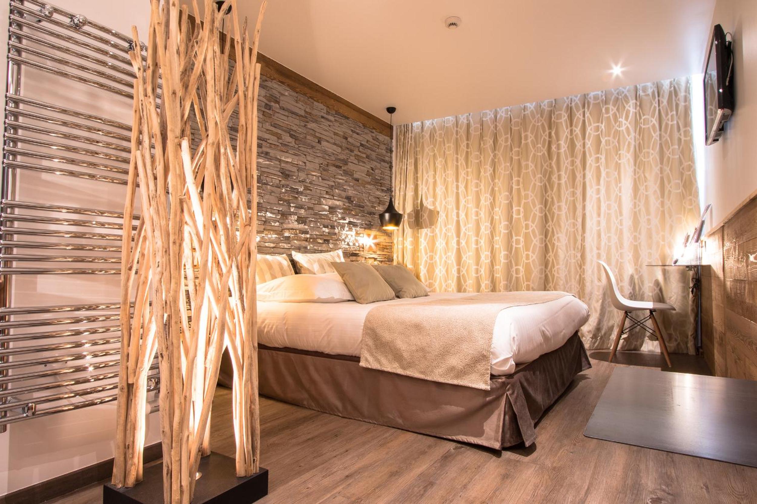 Chambery Vacations - Hotel des Princes, Chambery Centre - Property Image 1