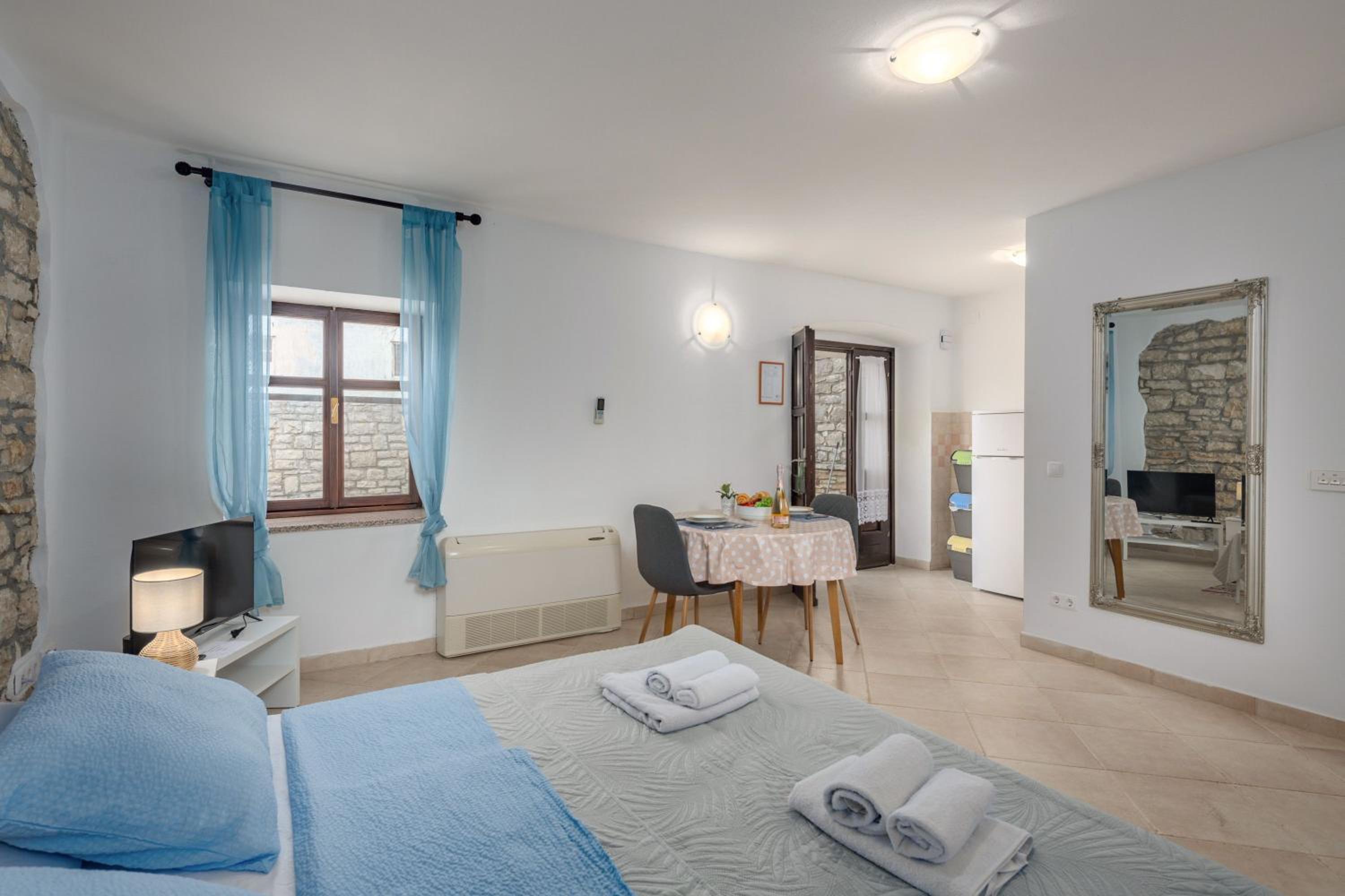 Iva Apartments