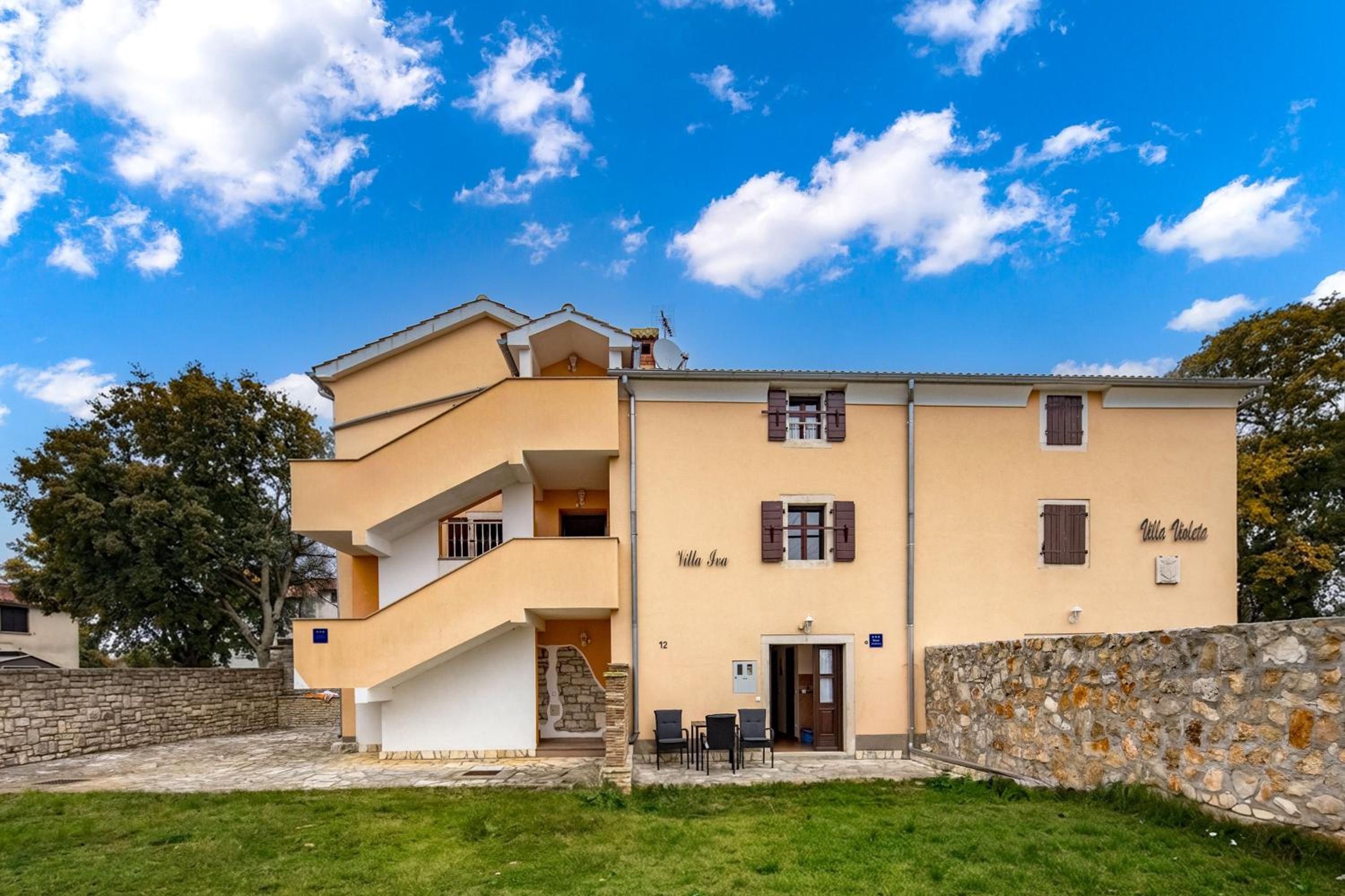 Iva Apartments