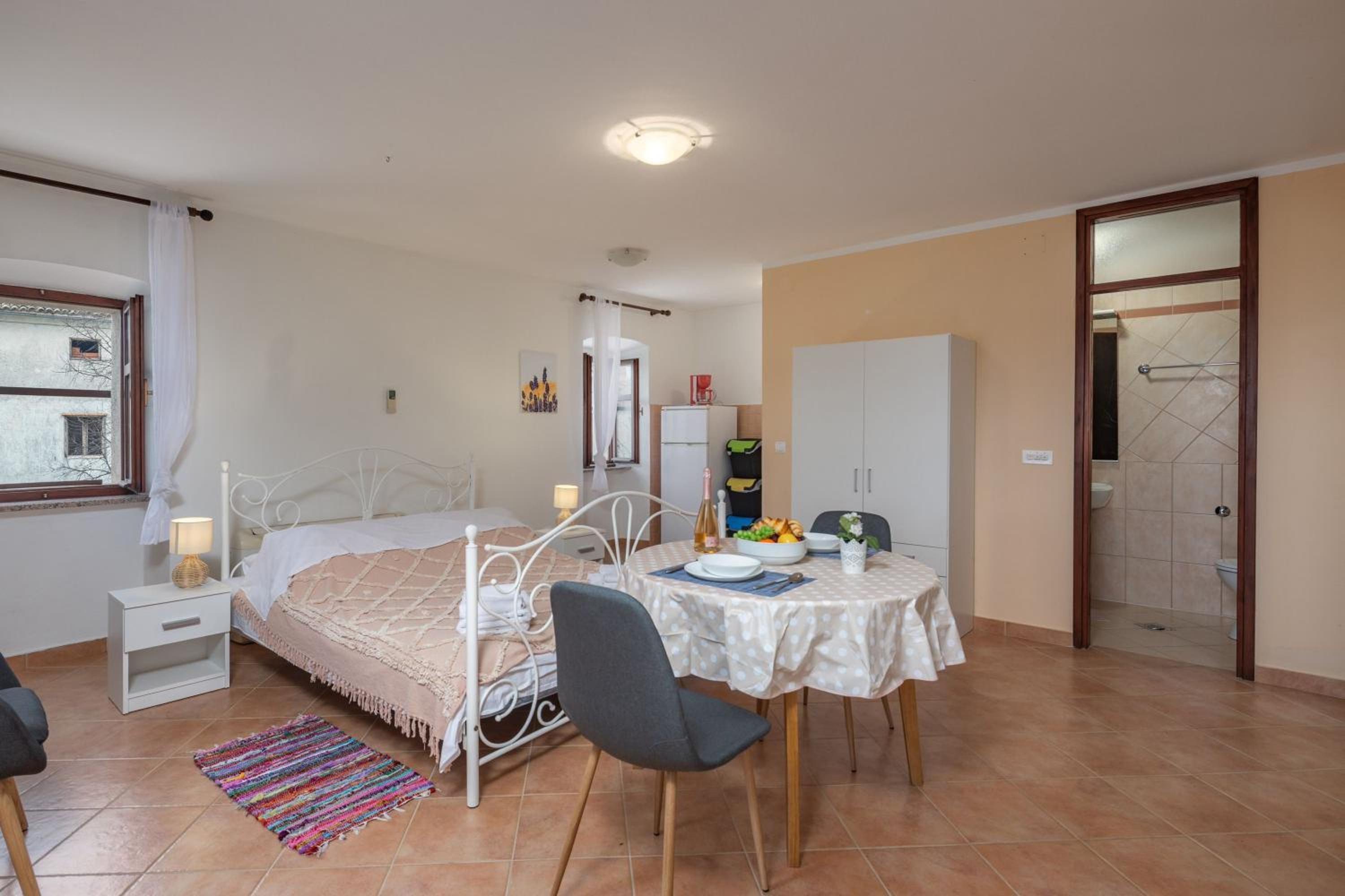 Iva Apartments