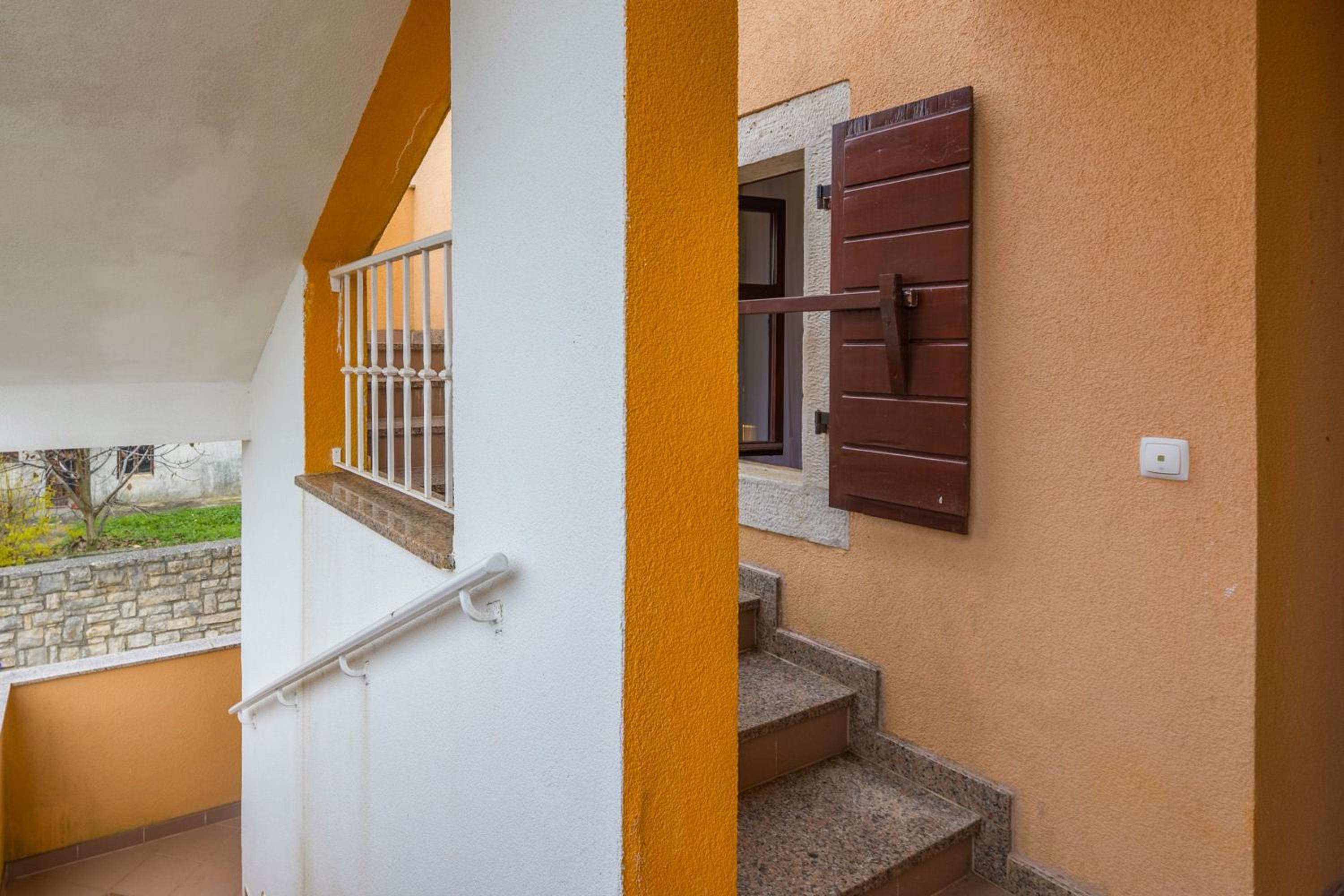 Iva Apartments
