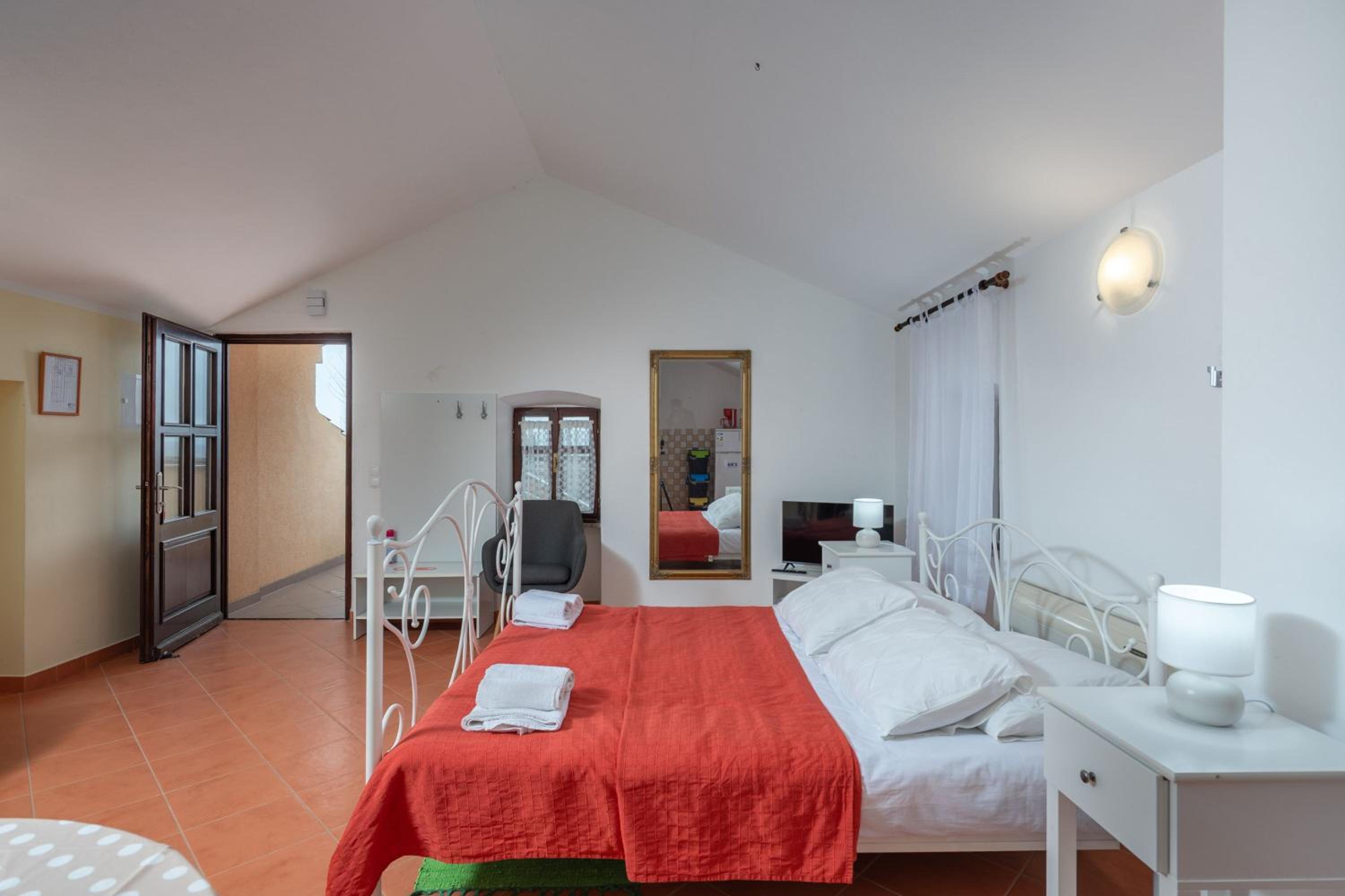 Iva Apartments