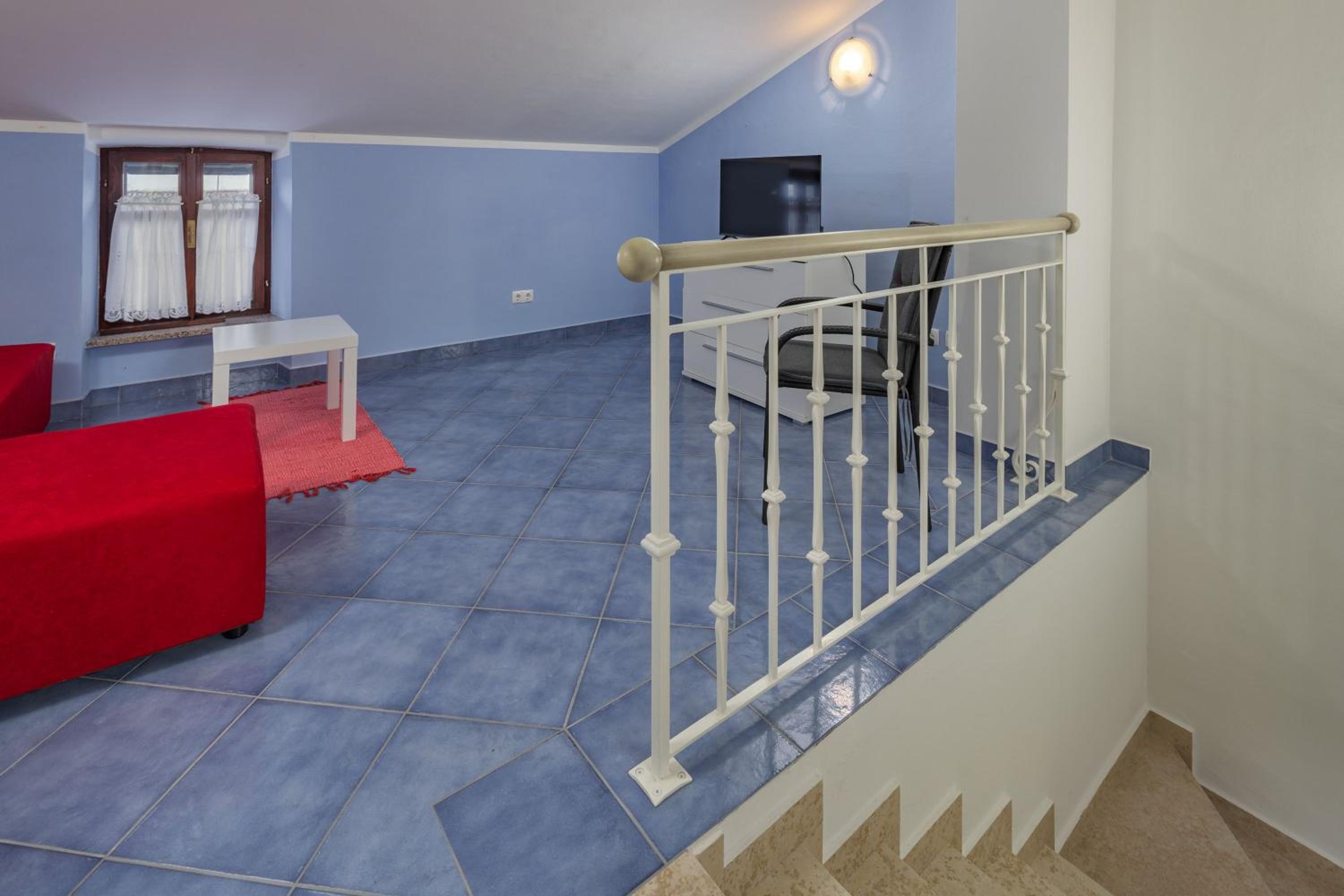 Iva Apartments