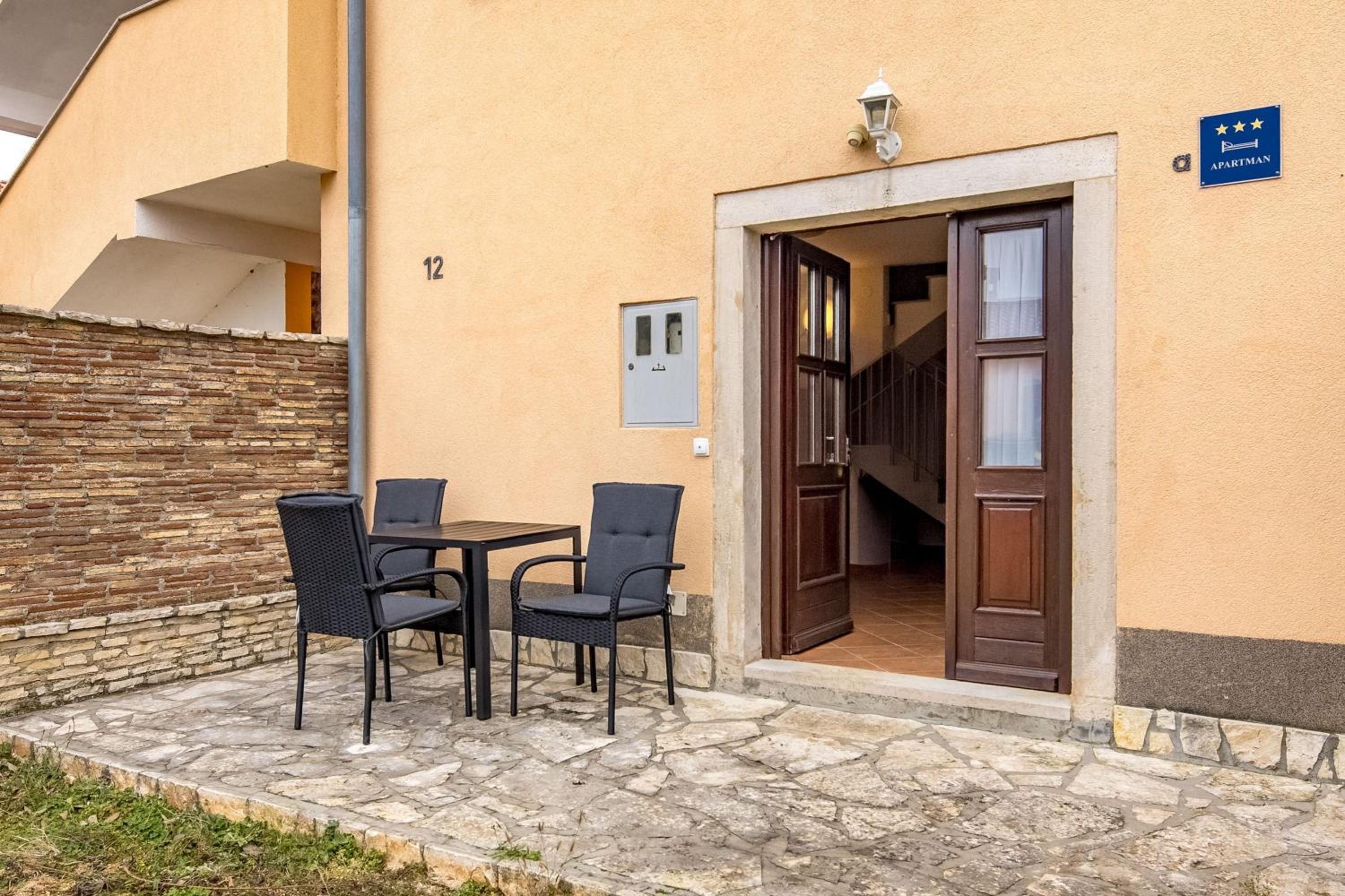 Iva Apartments