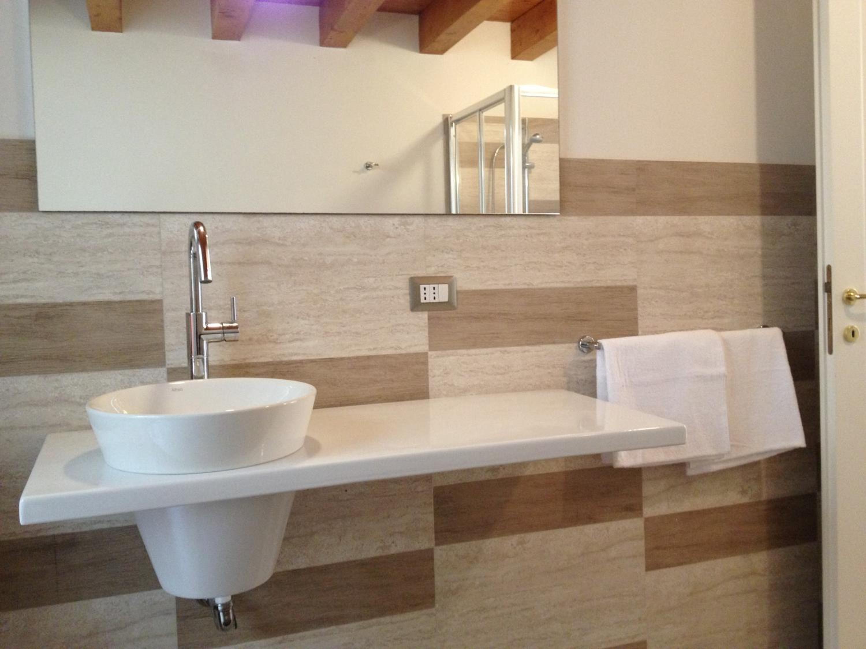 Ortigia Family House